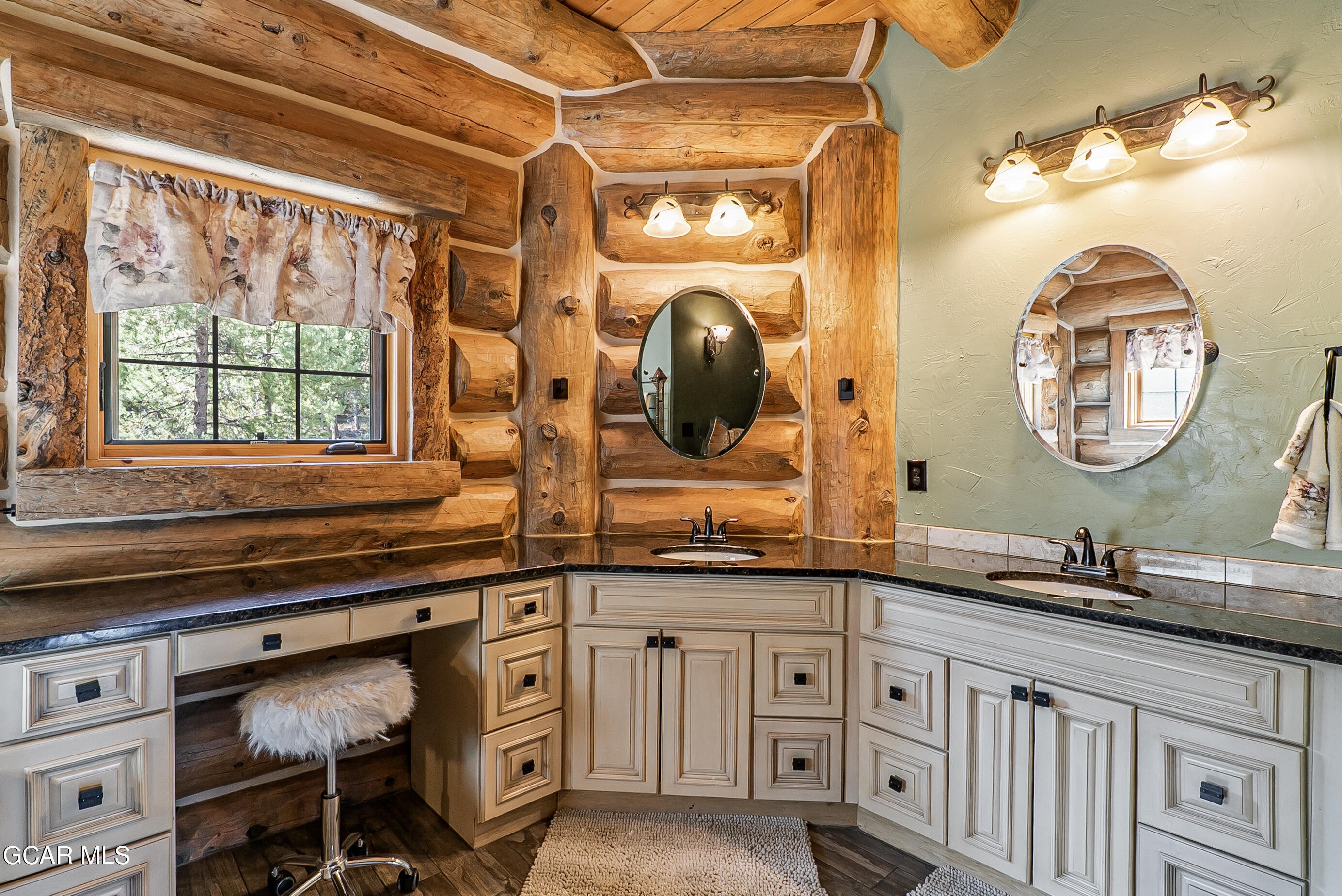 160 GCR 6236n Granby CO 80446