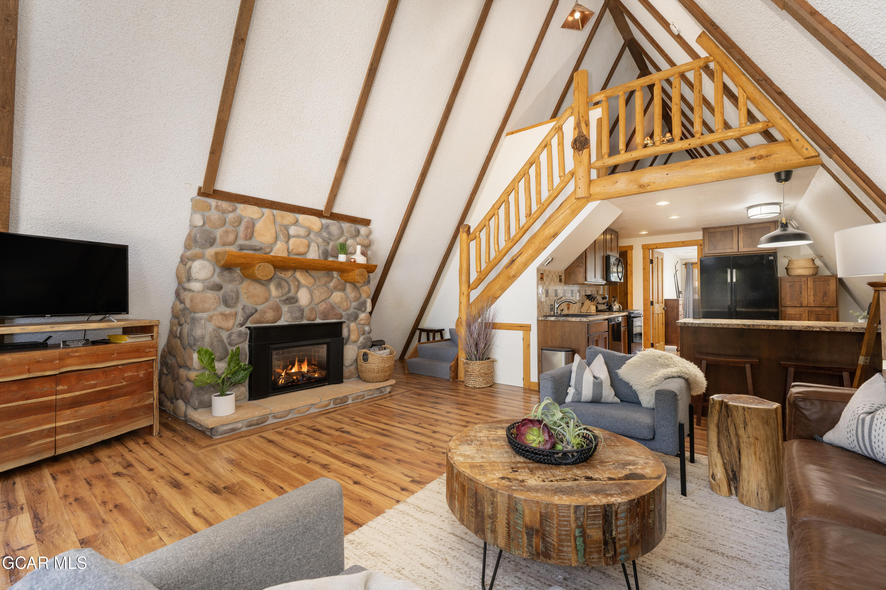 1080 GCR 49 / Western Road Grand Lake CO 80447