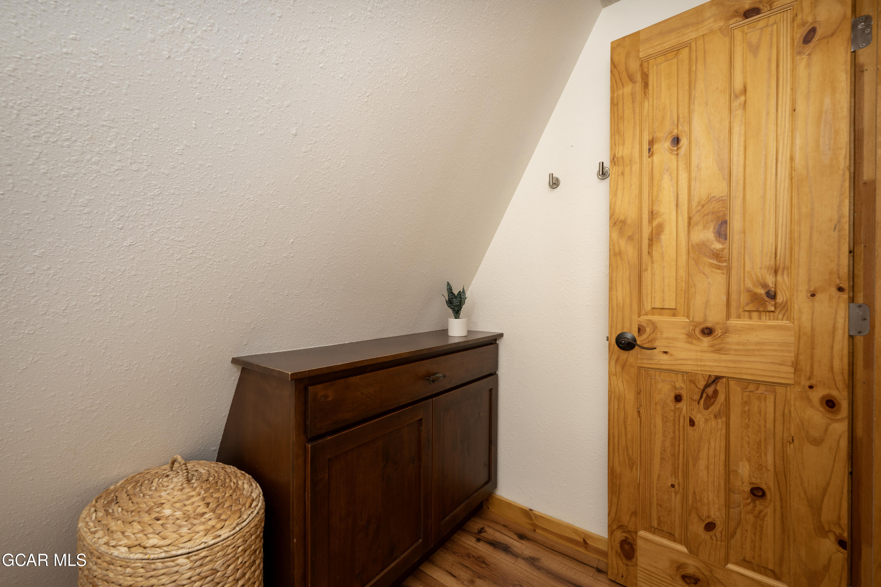 1080 GCR 49 / Western Road Grand Lake CO 80447