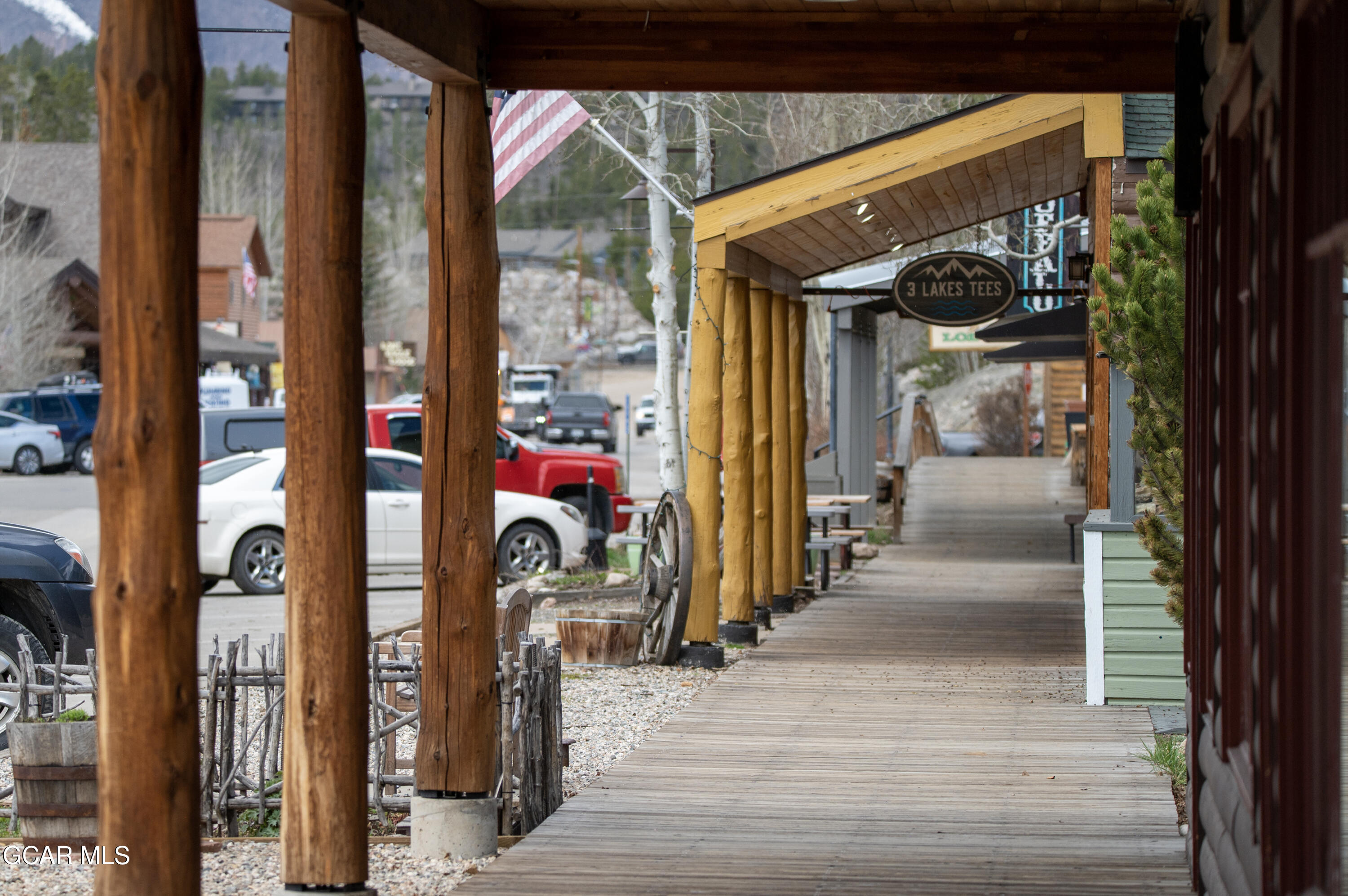 1080 GCR 49 / Western Road Grand Lake CO 80447