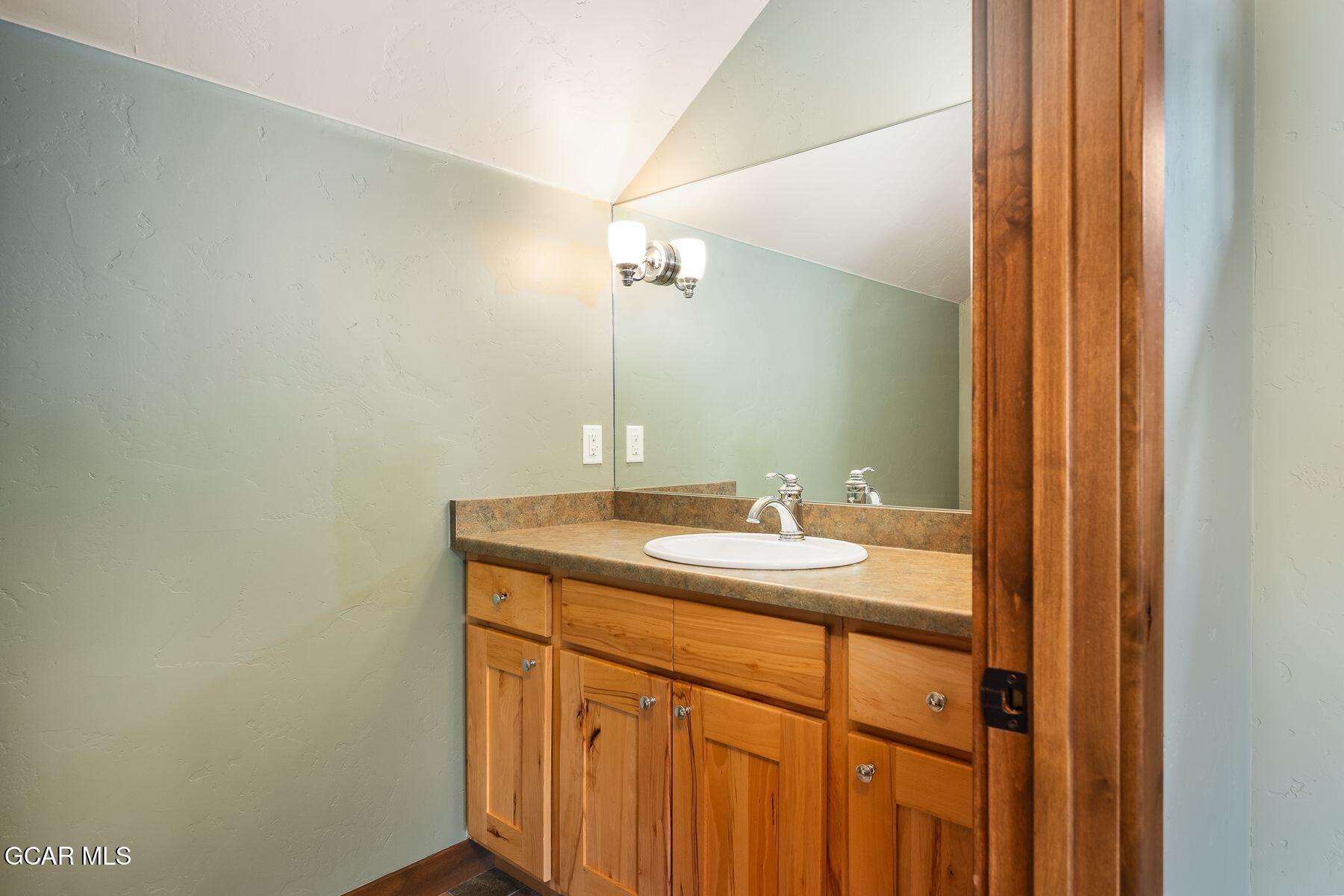 180 GCR 52 Granby CO 80446
