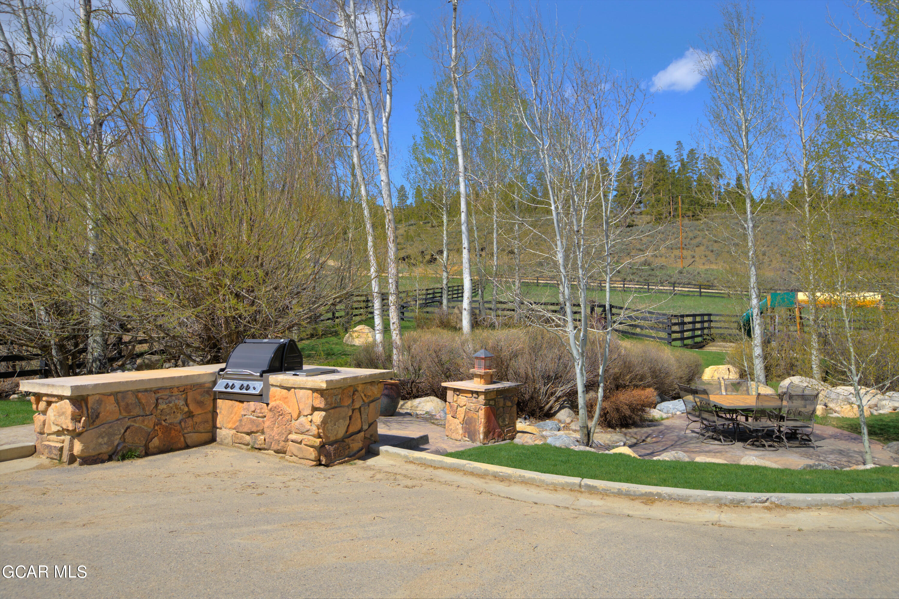 180 GCR 52 Granby CO 80446