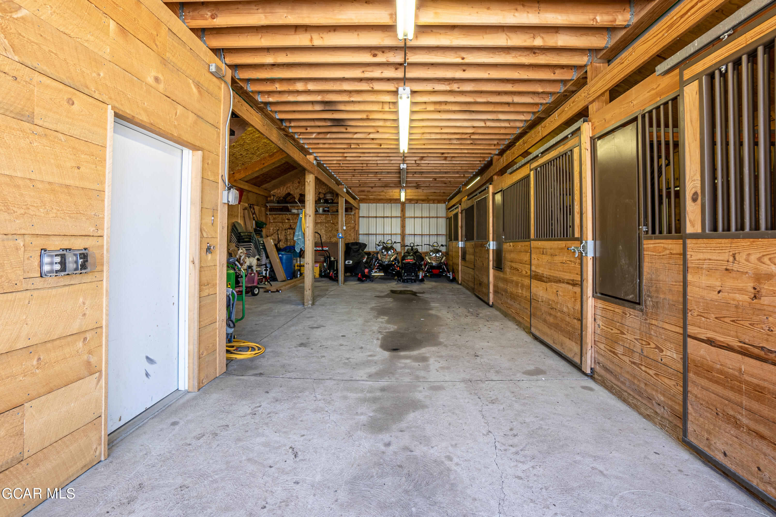 180 GCR 52 Granby CO 80446