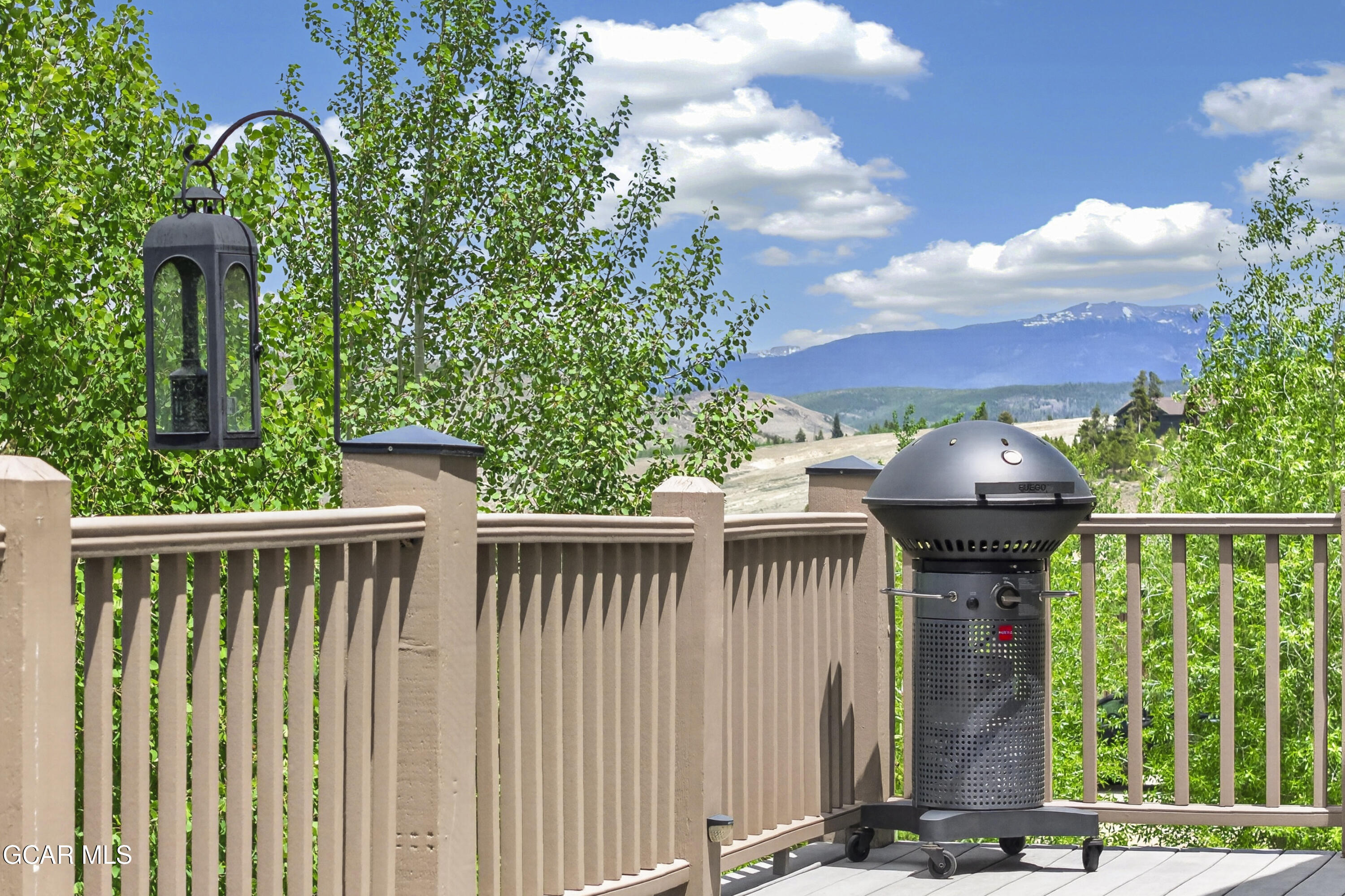 20 Honeysuckle Court Granby CO 80446
