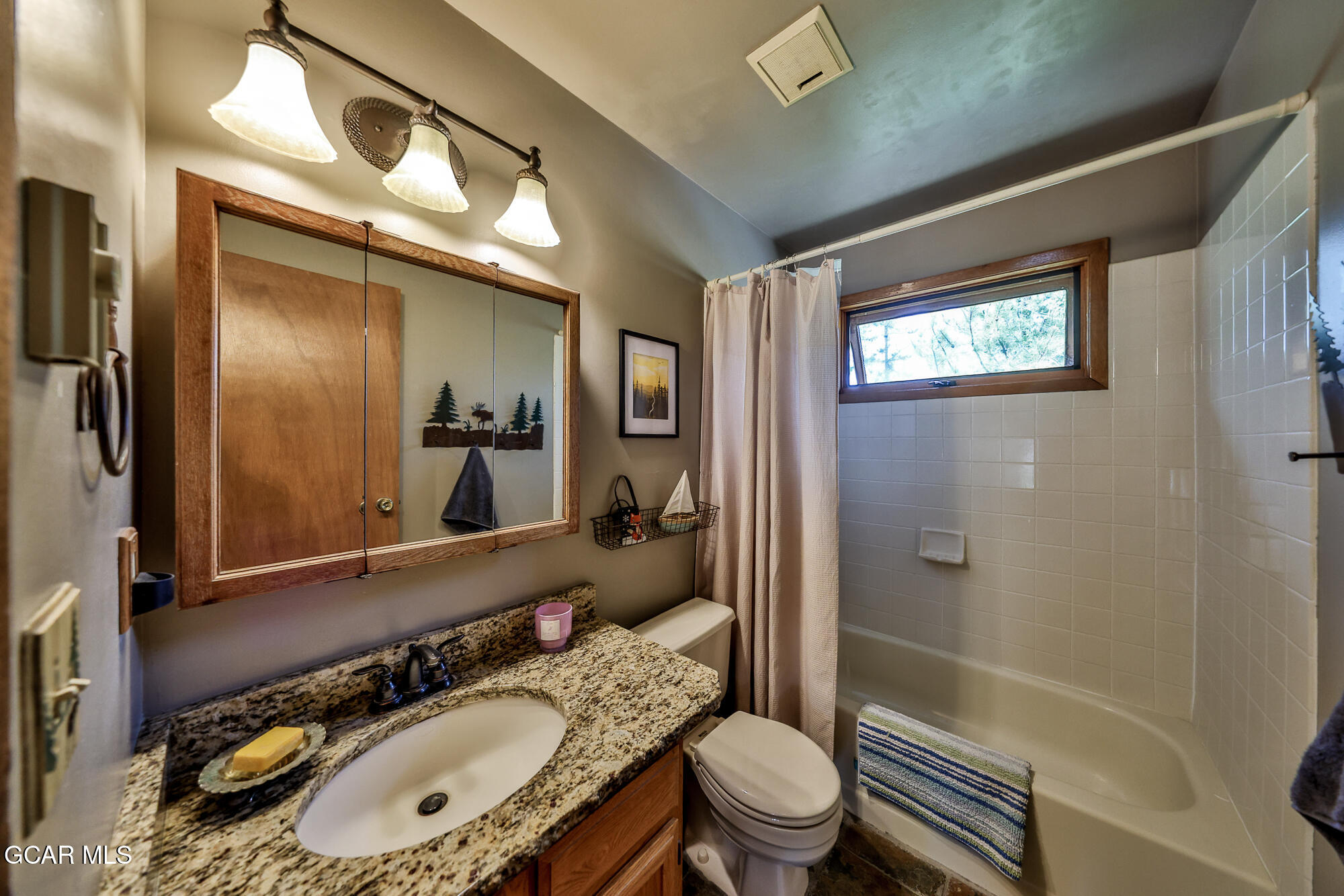 73 GCR 4945 Grand Lake CO 80447