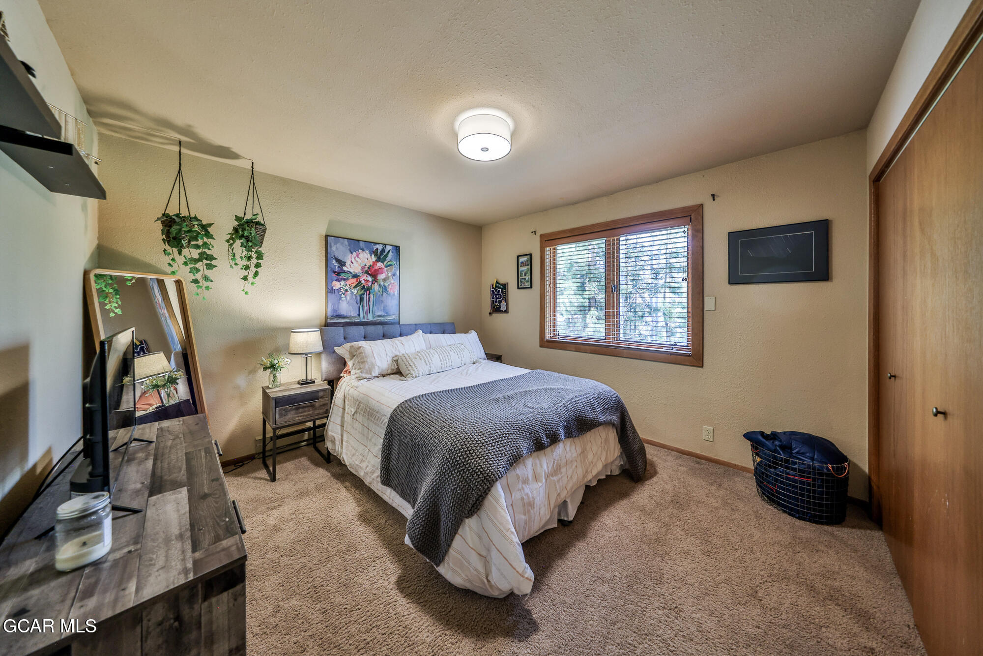 73 GCR 4945 Grand Lake CO 80447