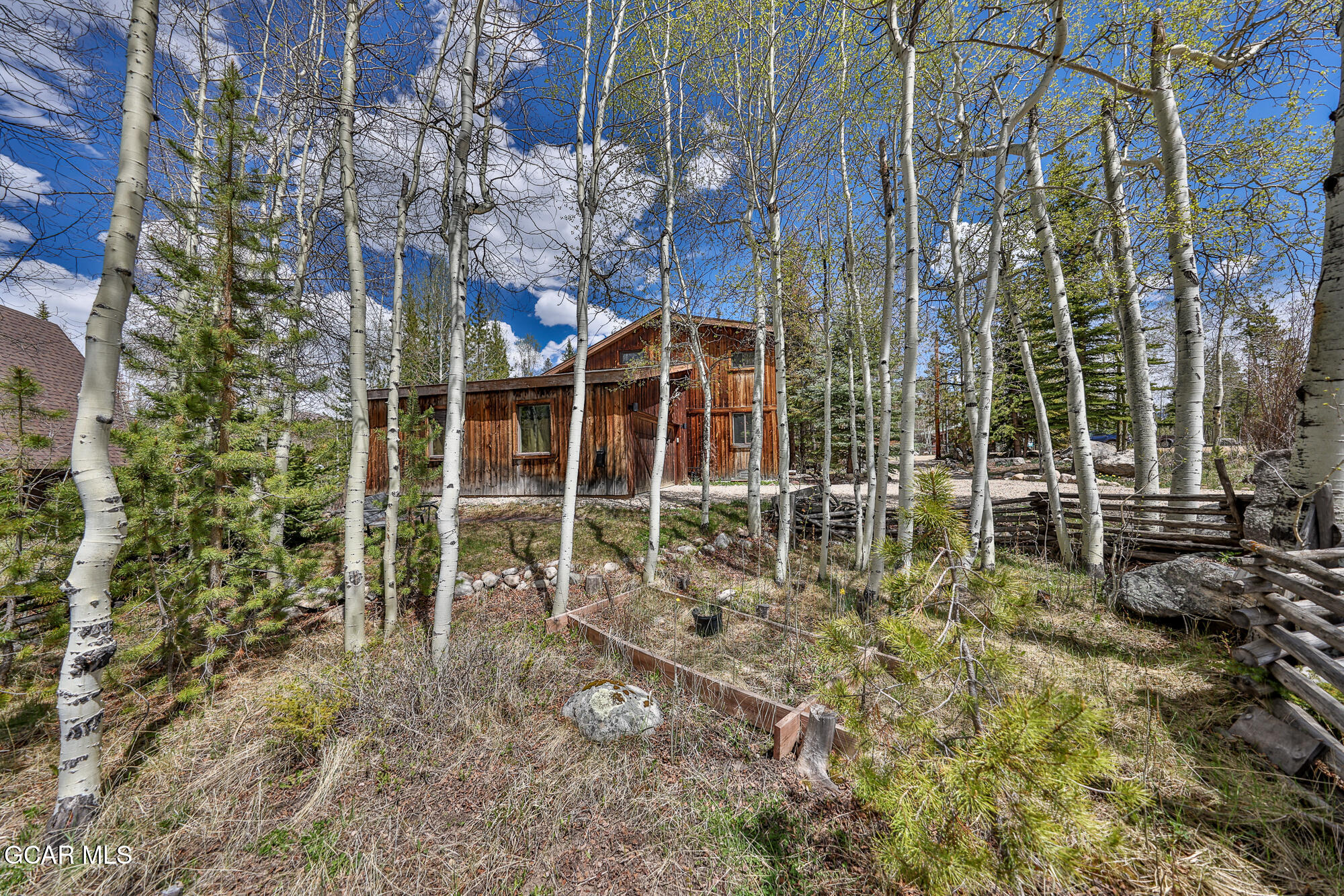 73 GCR 4945 Grand Lake CO 80447