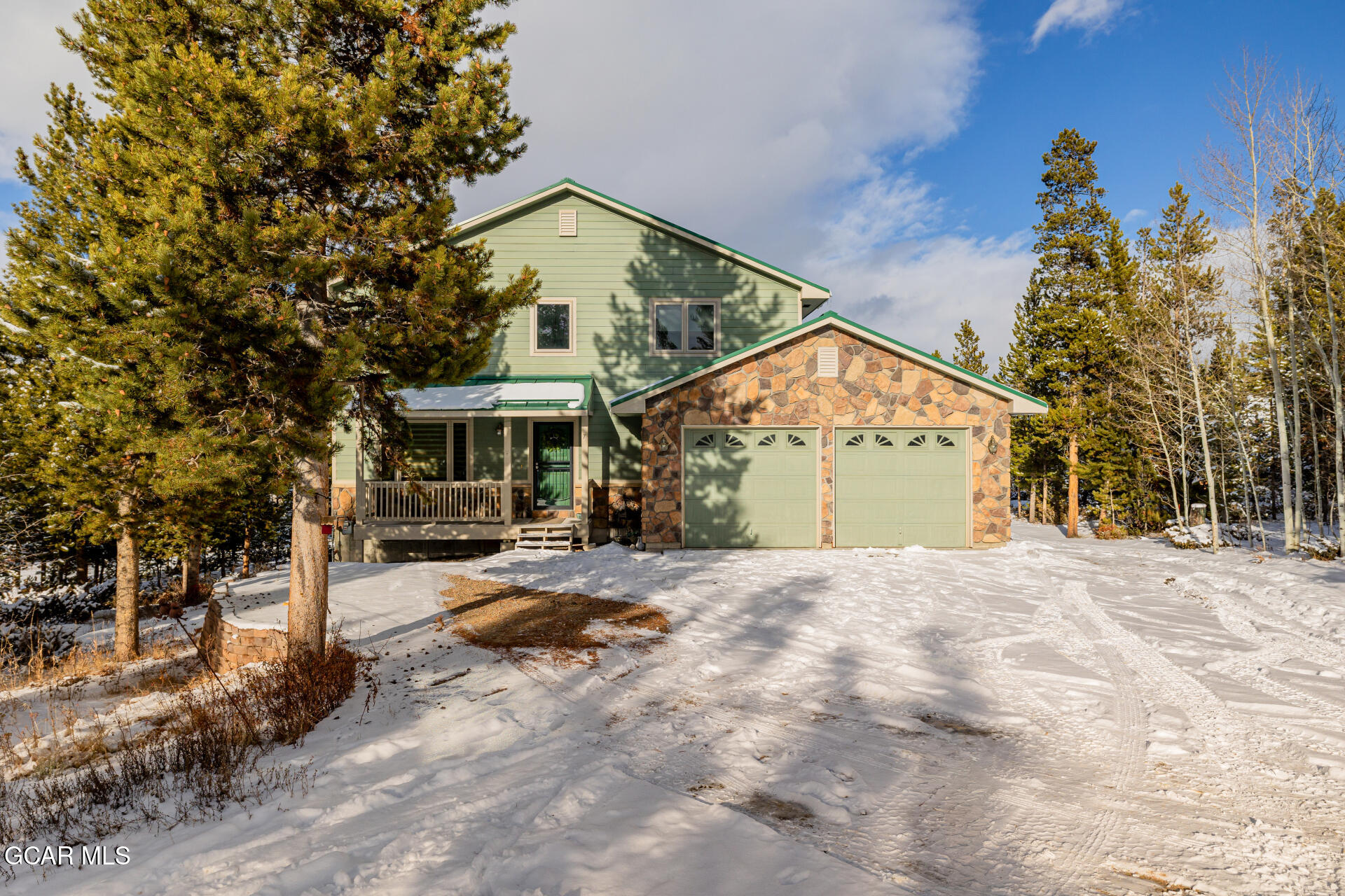 37 GCR 4482 Grand Lake CO 80447