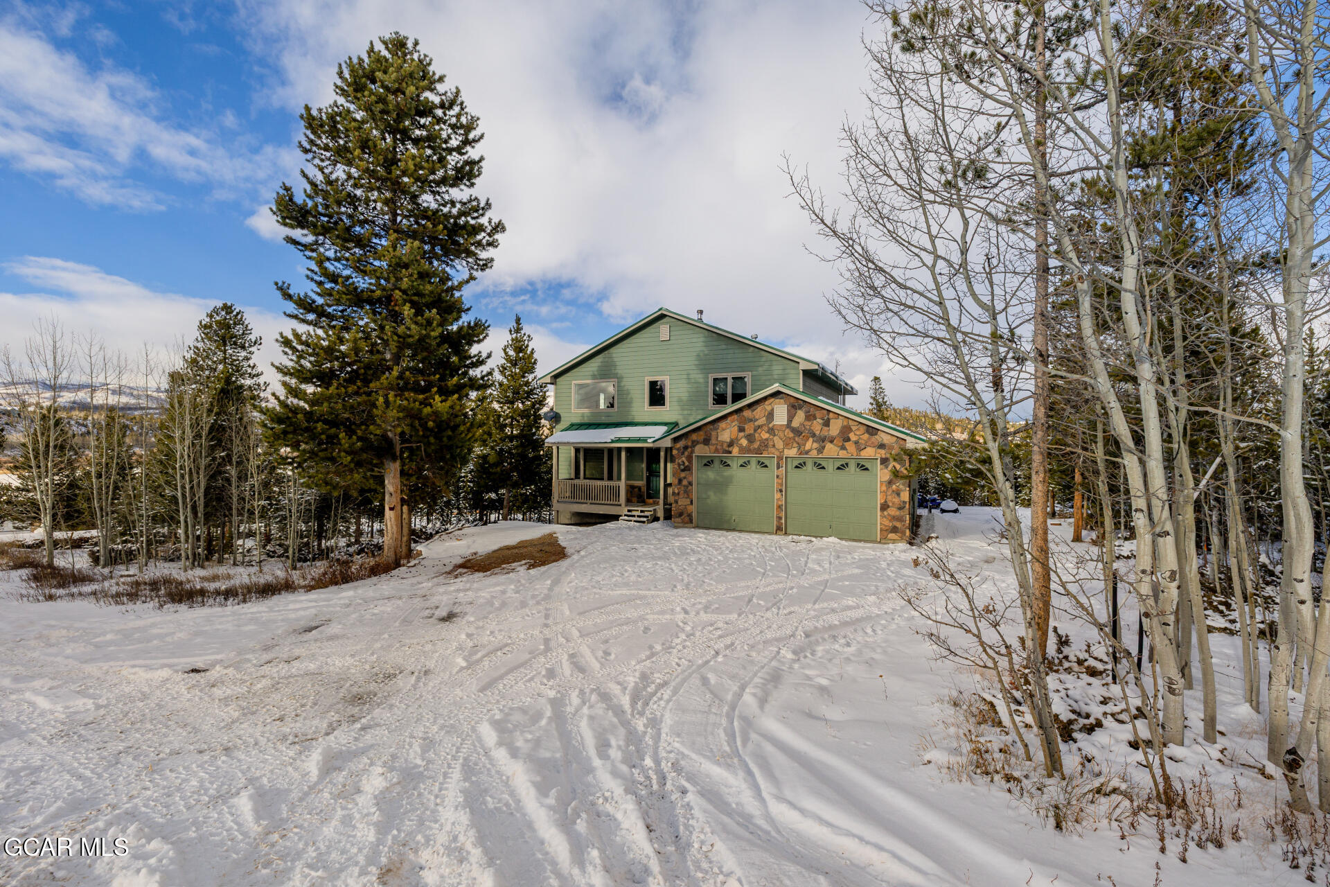 37 GCR 4482 Grand Lake CO 80447