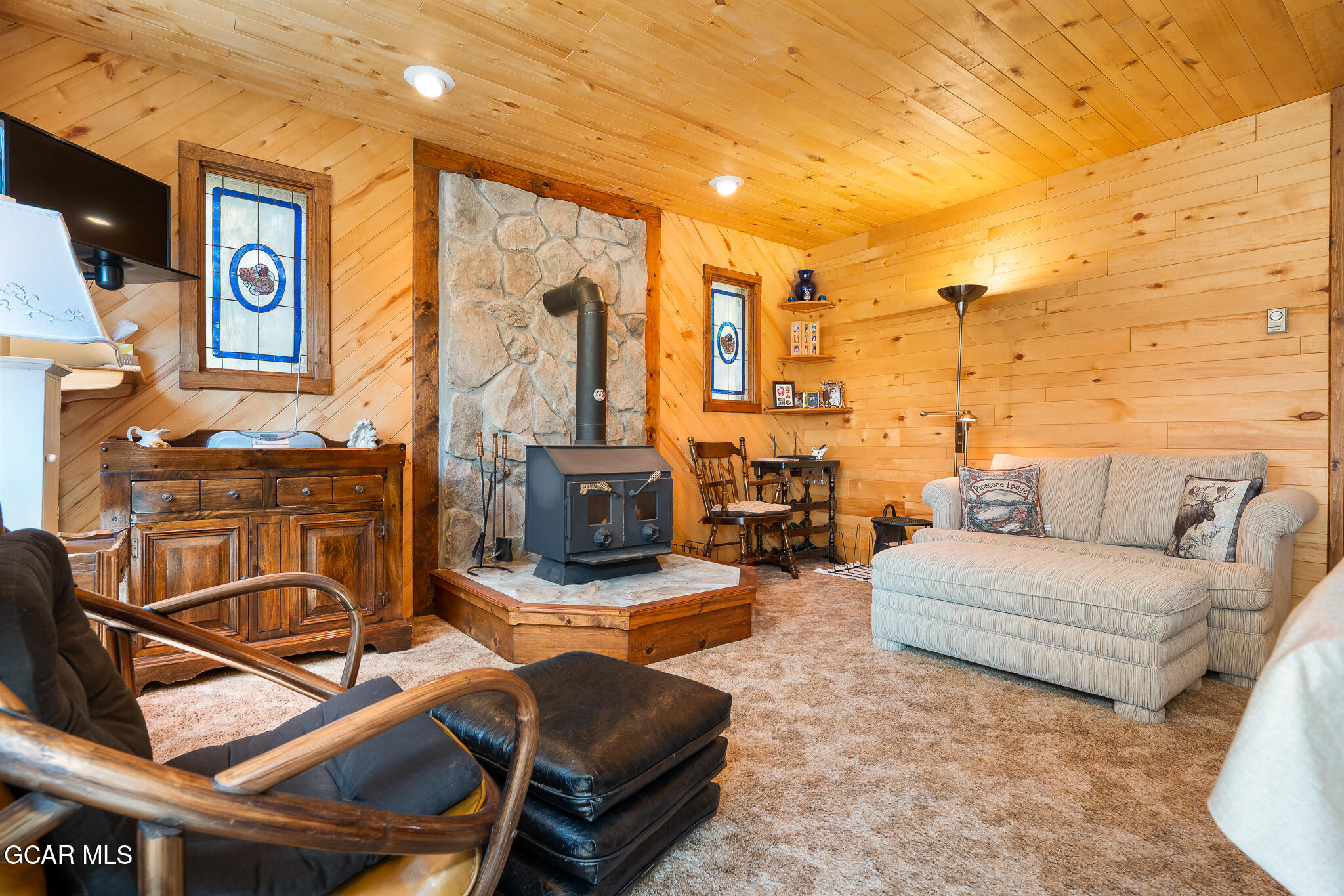 411 Kinnikinnick Road Grand Lake CO 80447