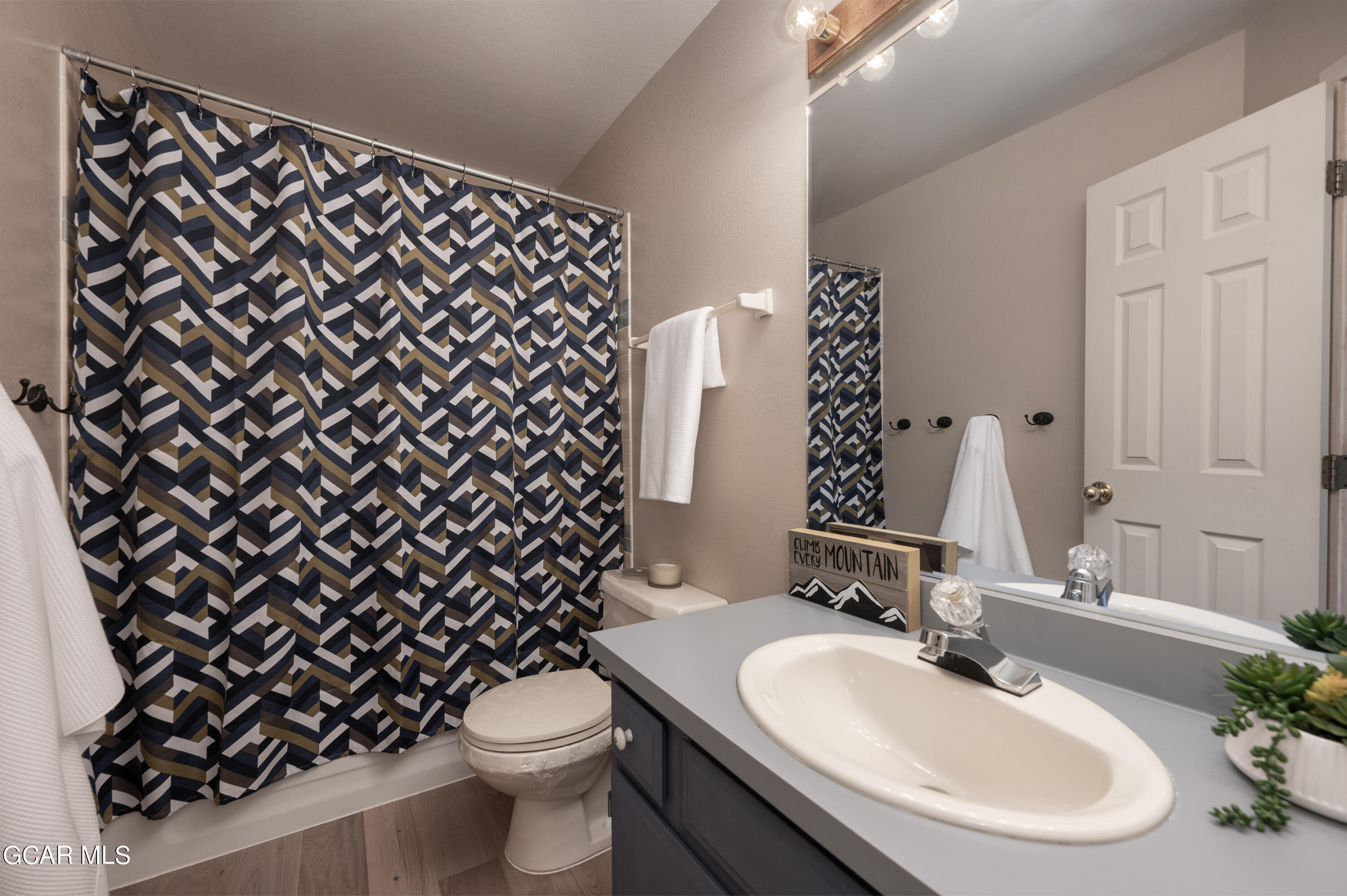 195 GCR 898 Granby CO 80446