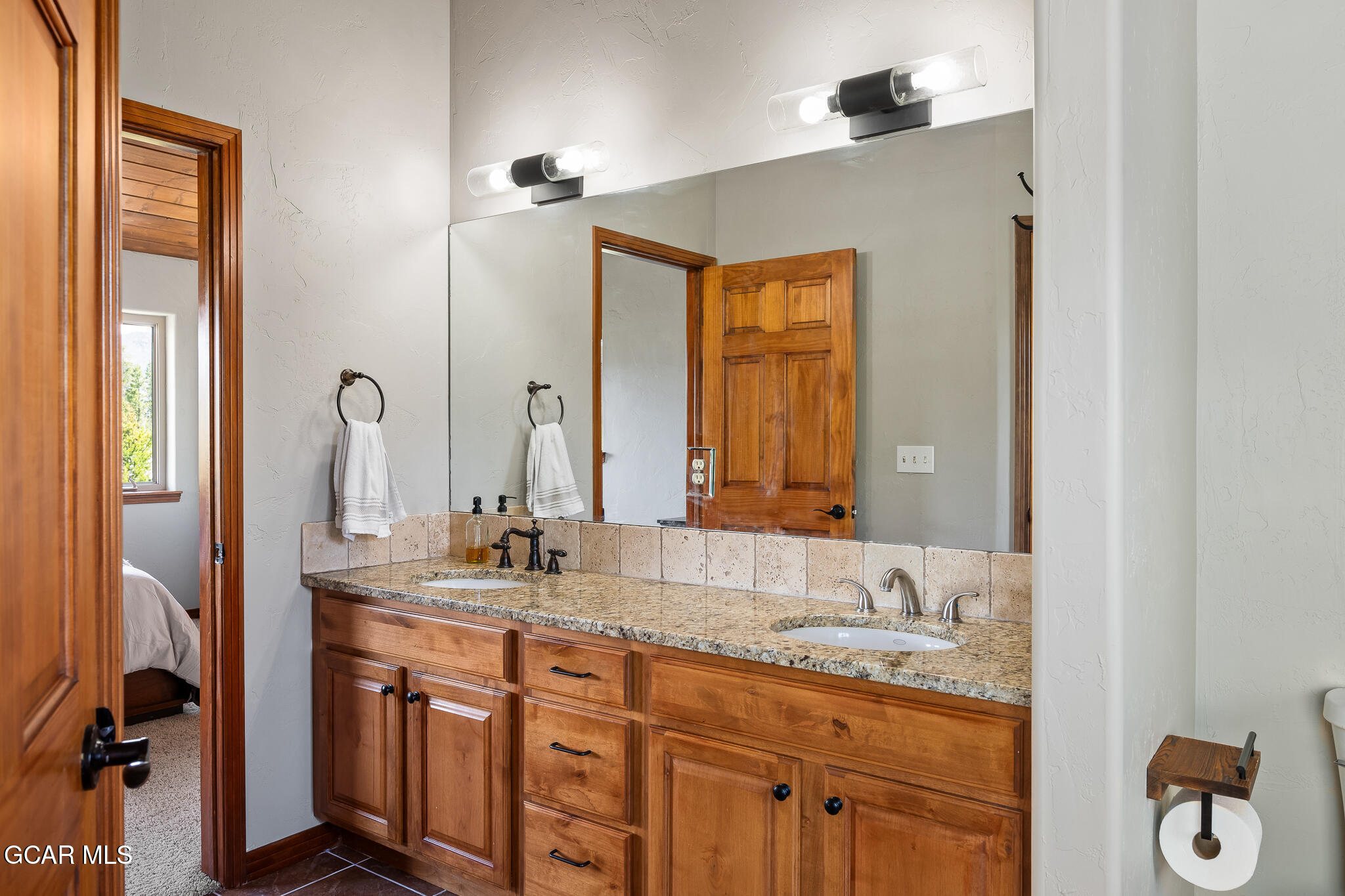 33 GCR 4904 Grand Lake CO 80447