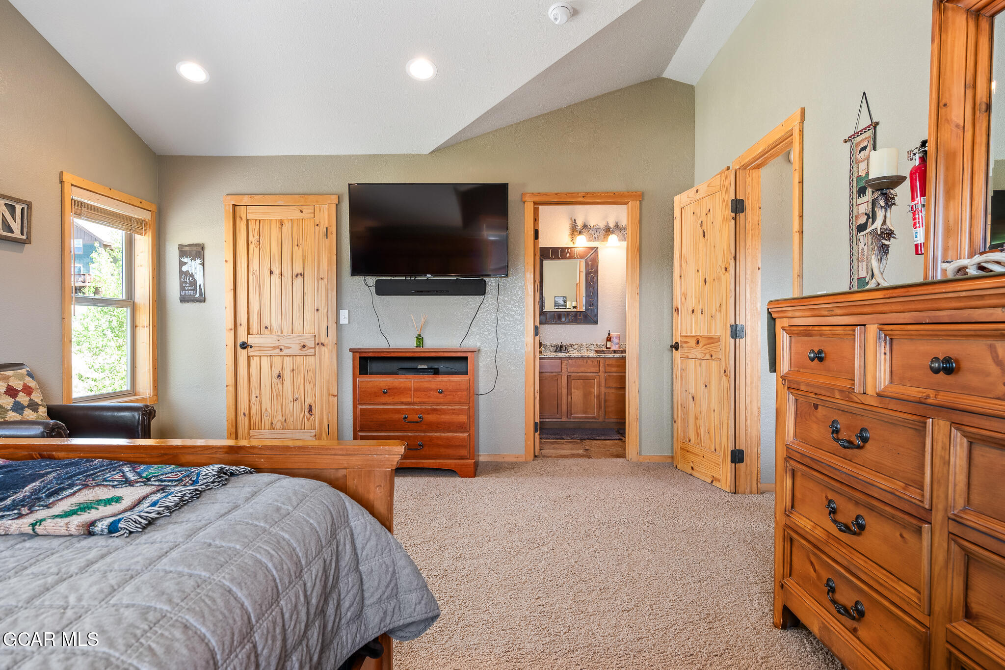 126 GCR 4037 Grand Lake CO 80447