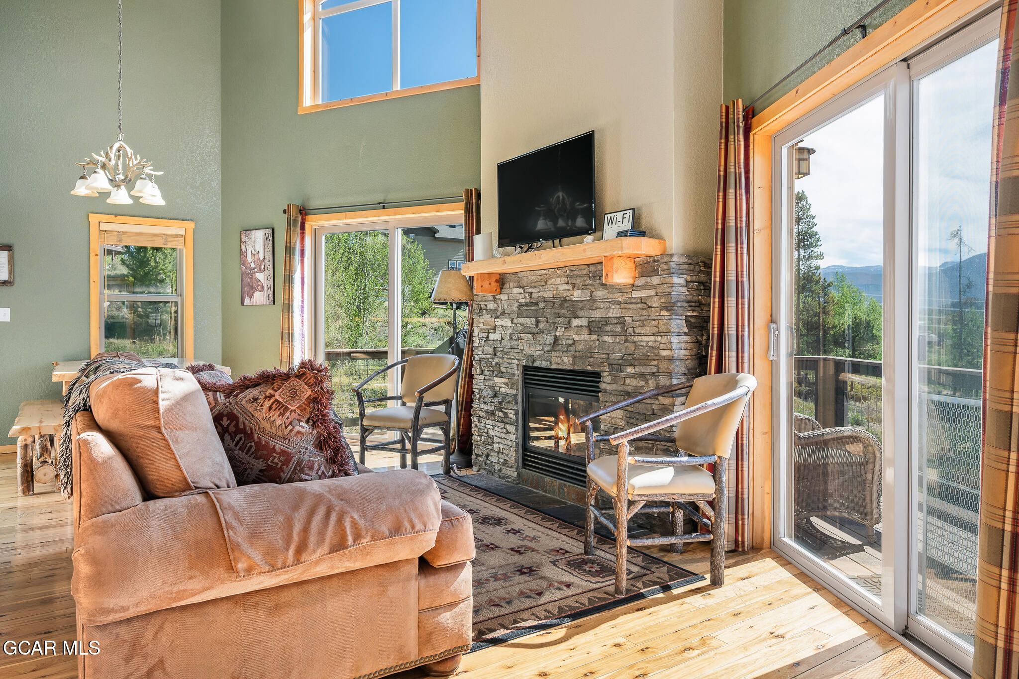 126 GCR 4037 Grand Lake CO 80447