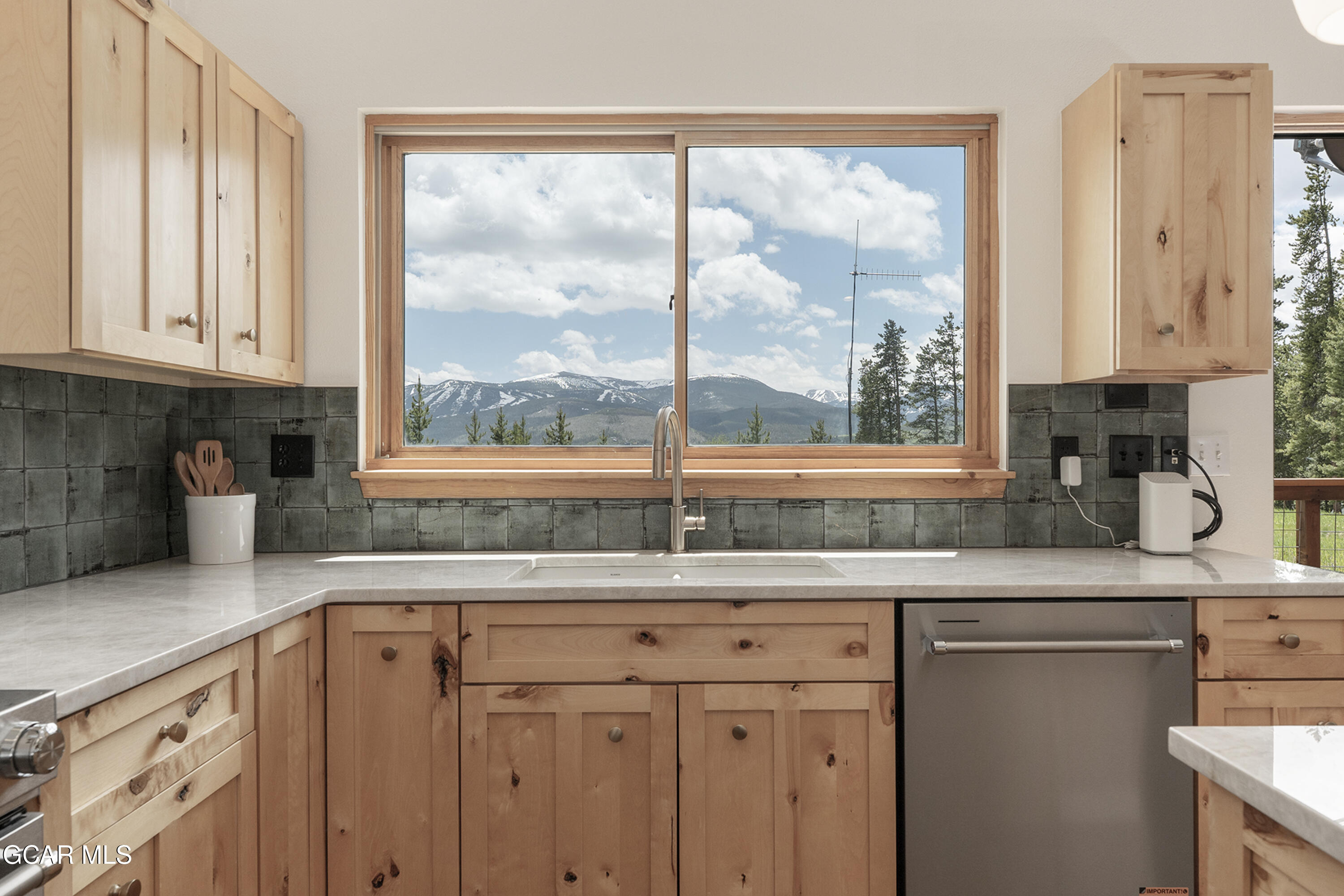 452 GCR 835 Fraser CO 80442