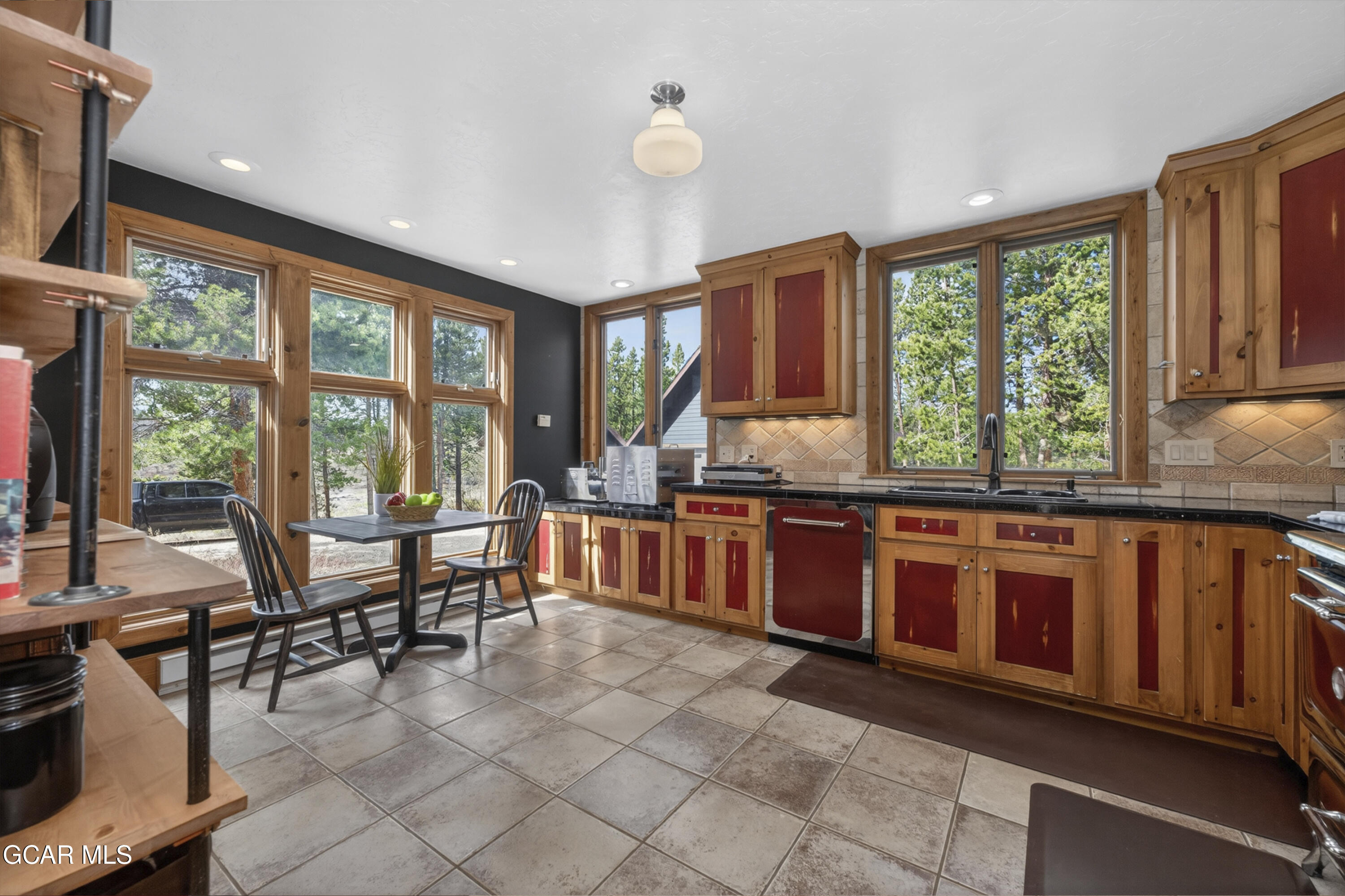 156 GCR 410 Granby CO 80446