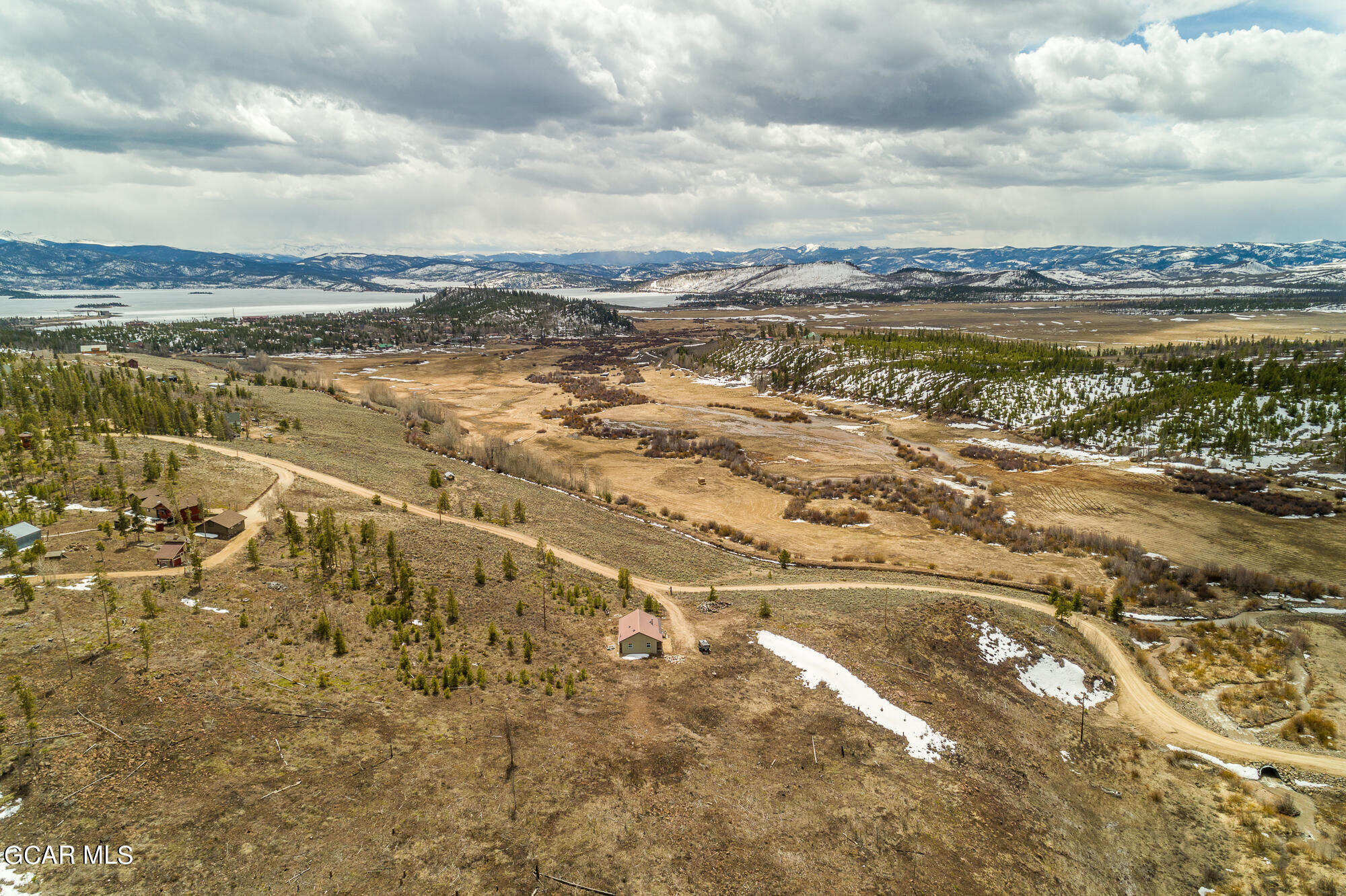 661 GCR 452 Grand Lake CO 80447