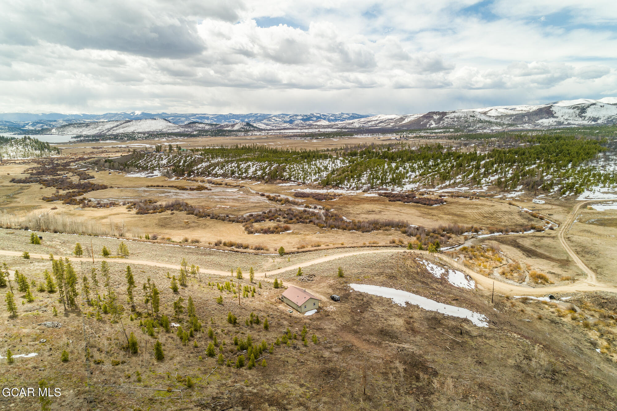 661 GCR 452 Grand Lake CO 80447