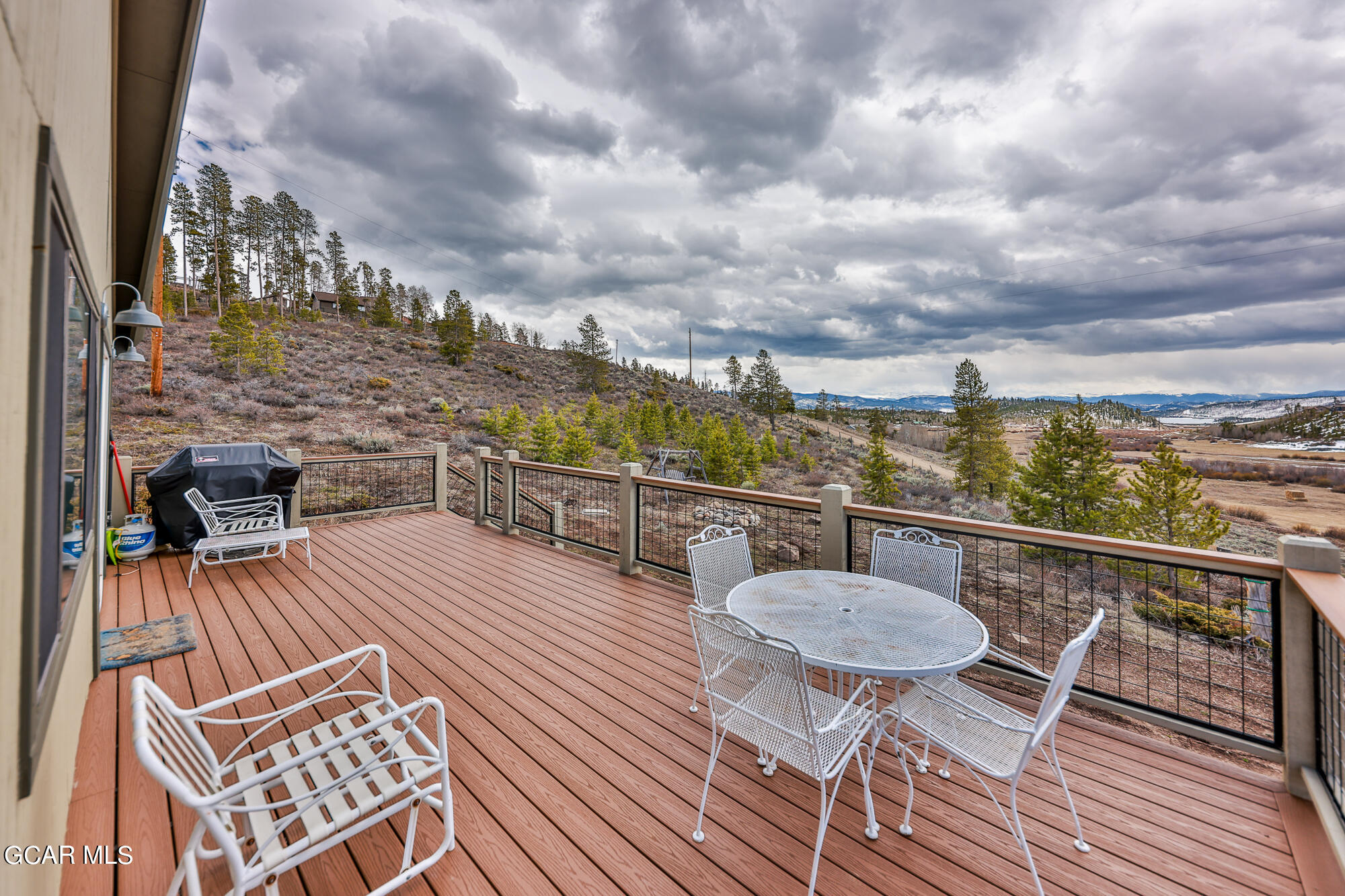 661 GCR 452 Grand Lake CO 80447