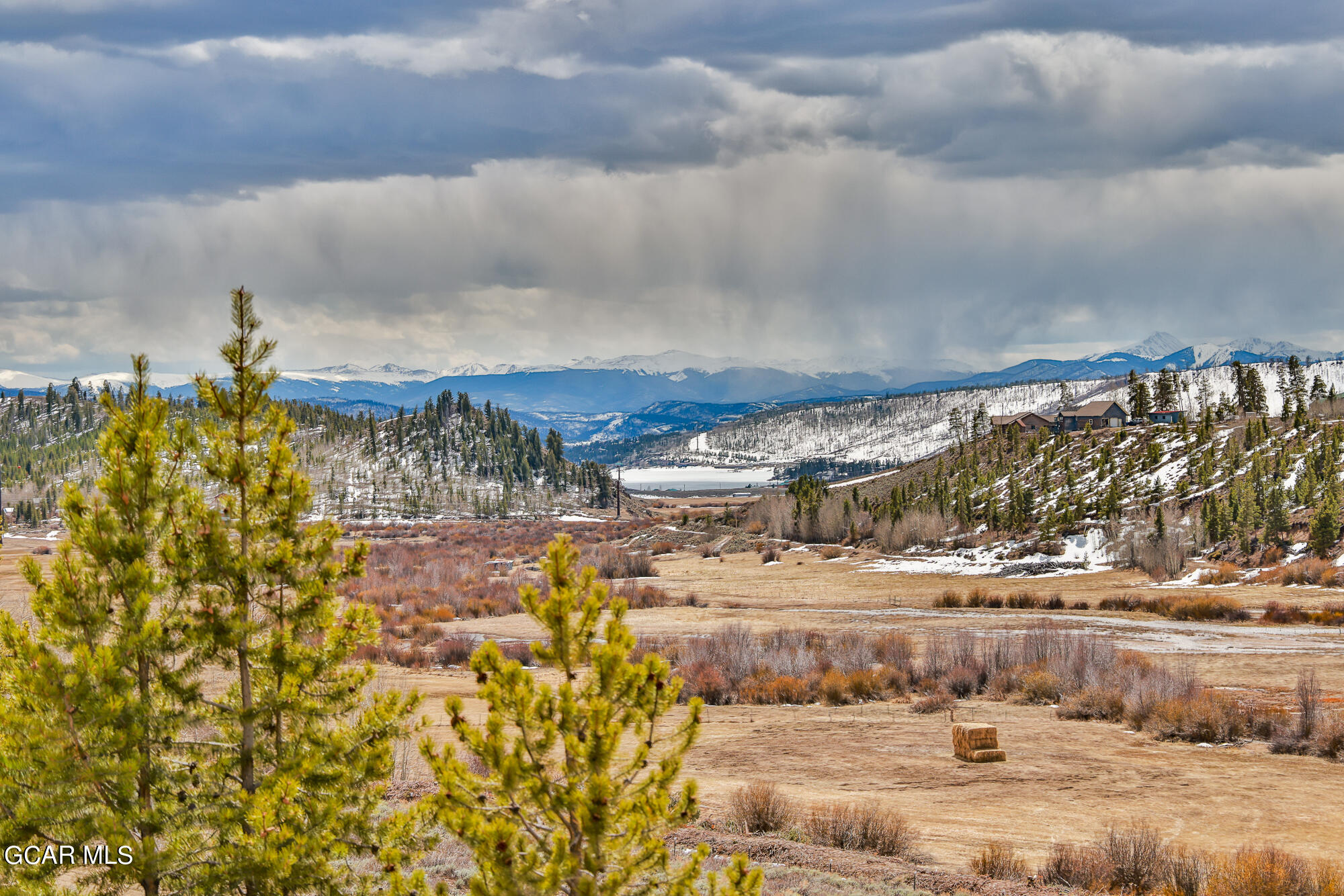 661 GCR 452 Grand Lake CO 80447