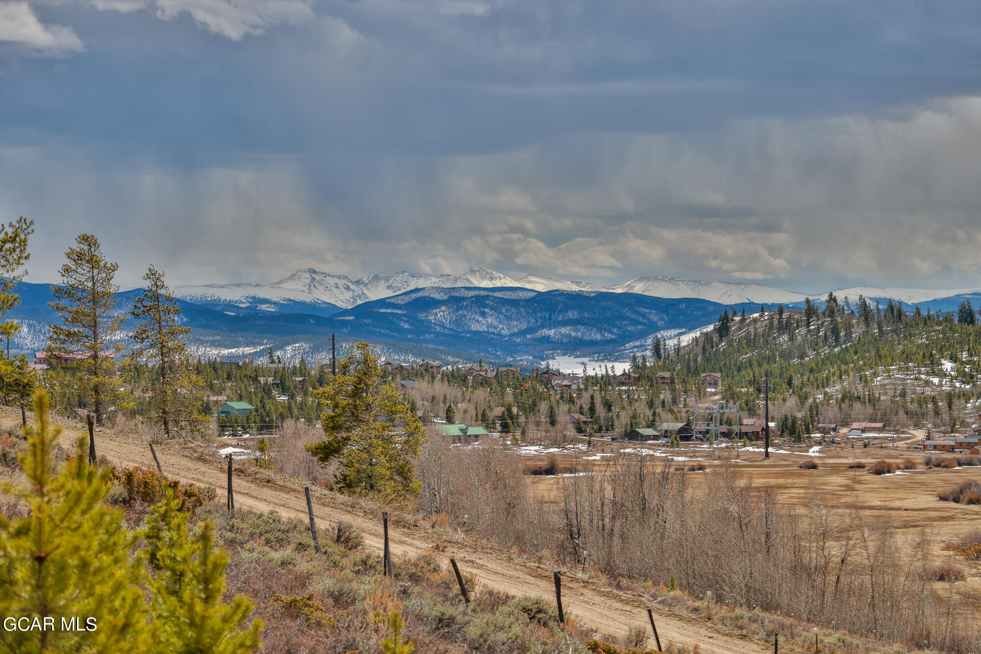 661 GCR 452 Grand Lake CO 80447