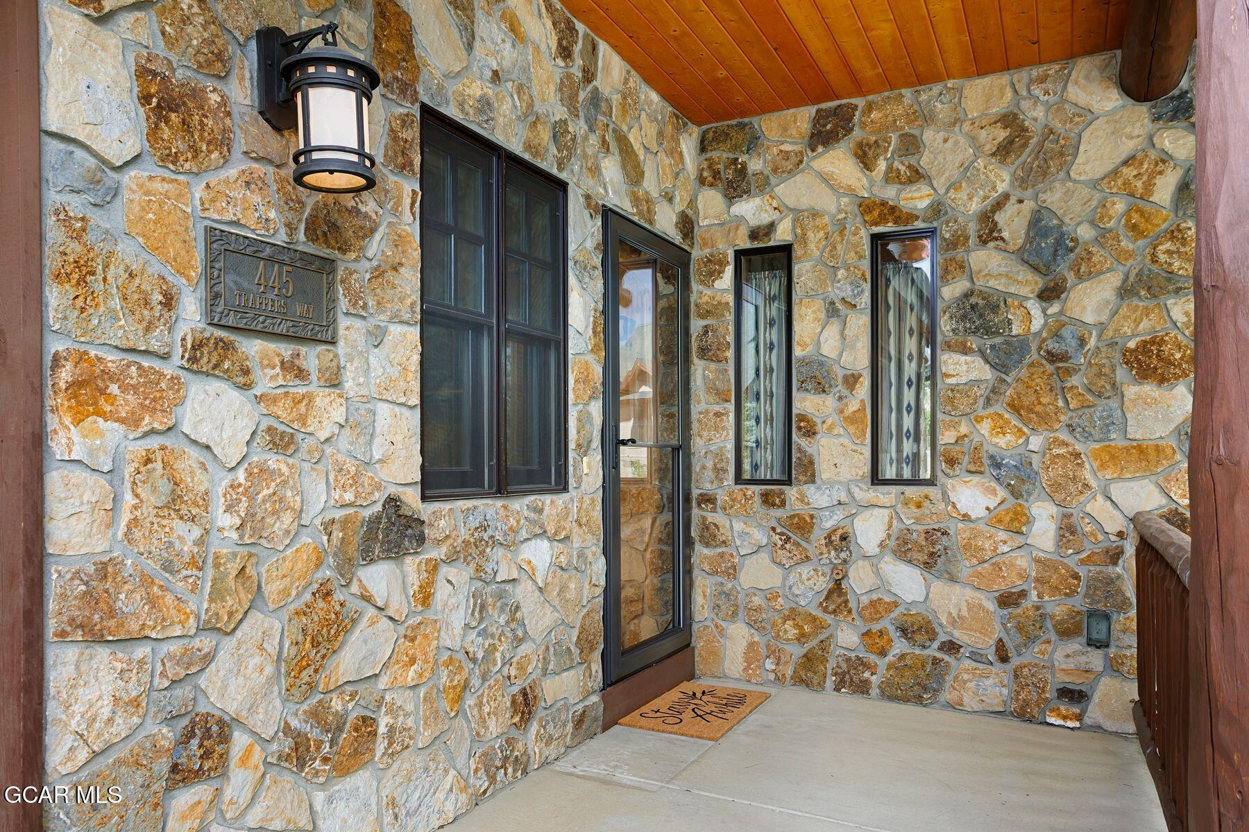 445 Trappers Way Fraser CO 80442