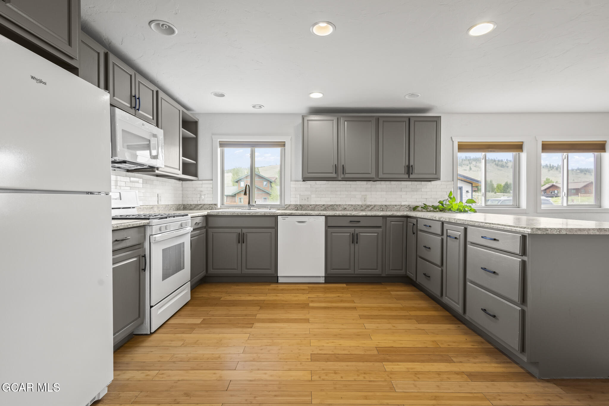 30 GCR 8945 Granby CO 80446