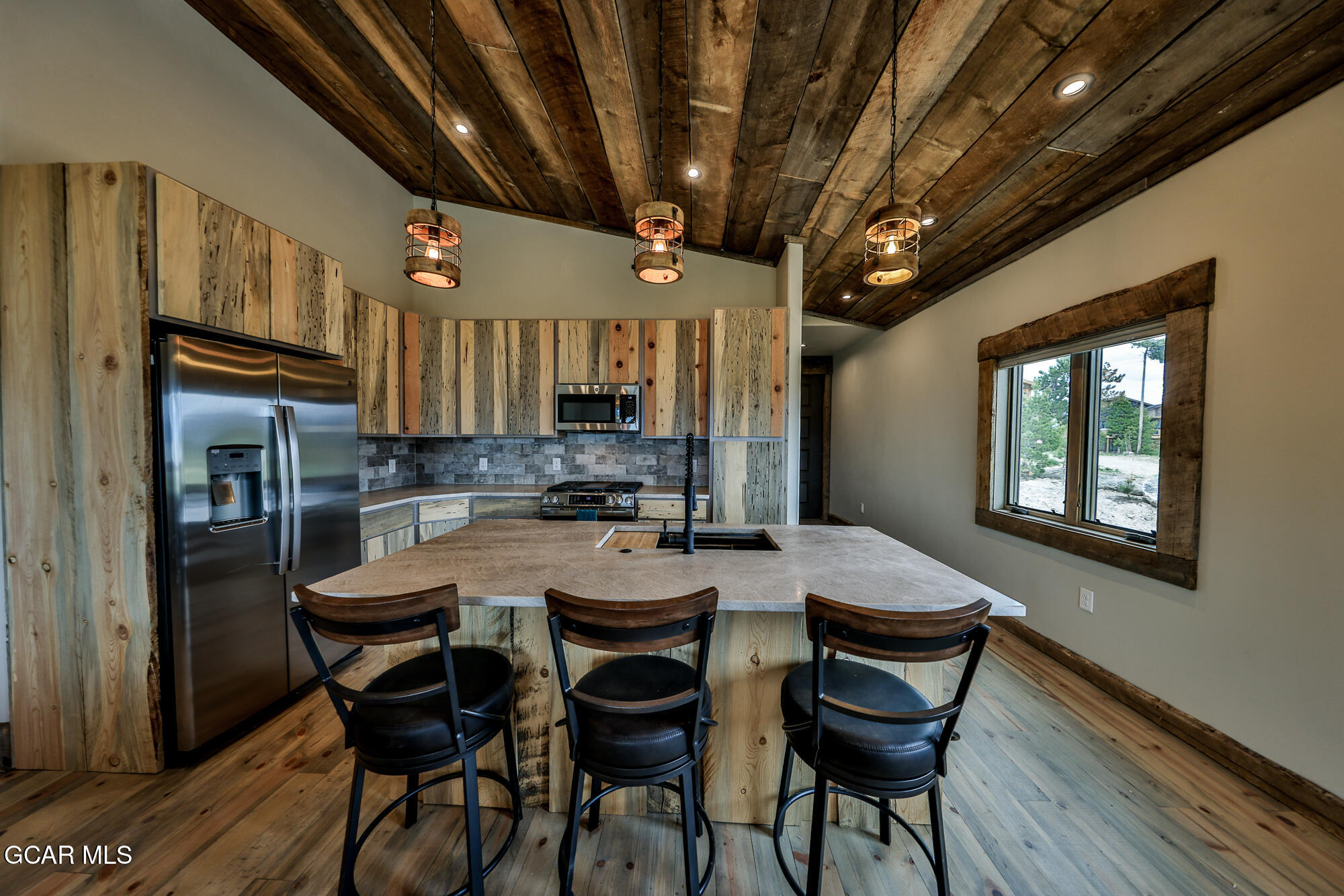 128 GCR 4034 Grand Lake CO 80447