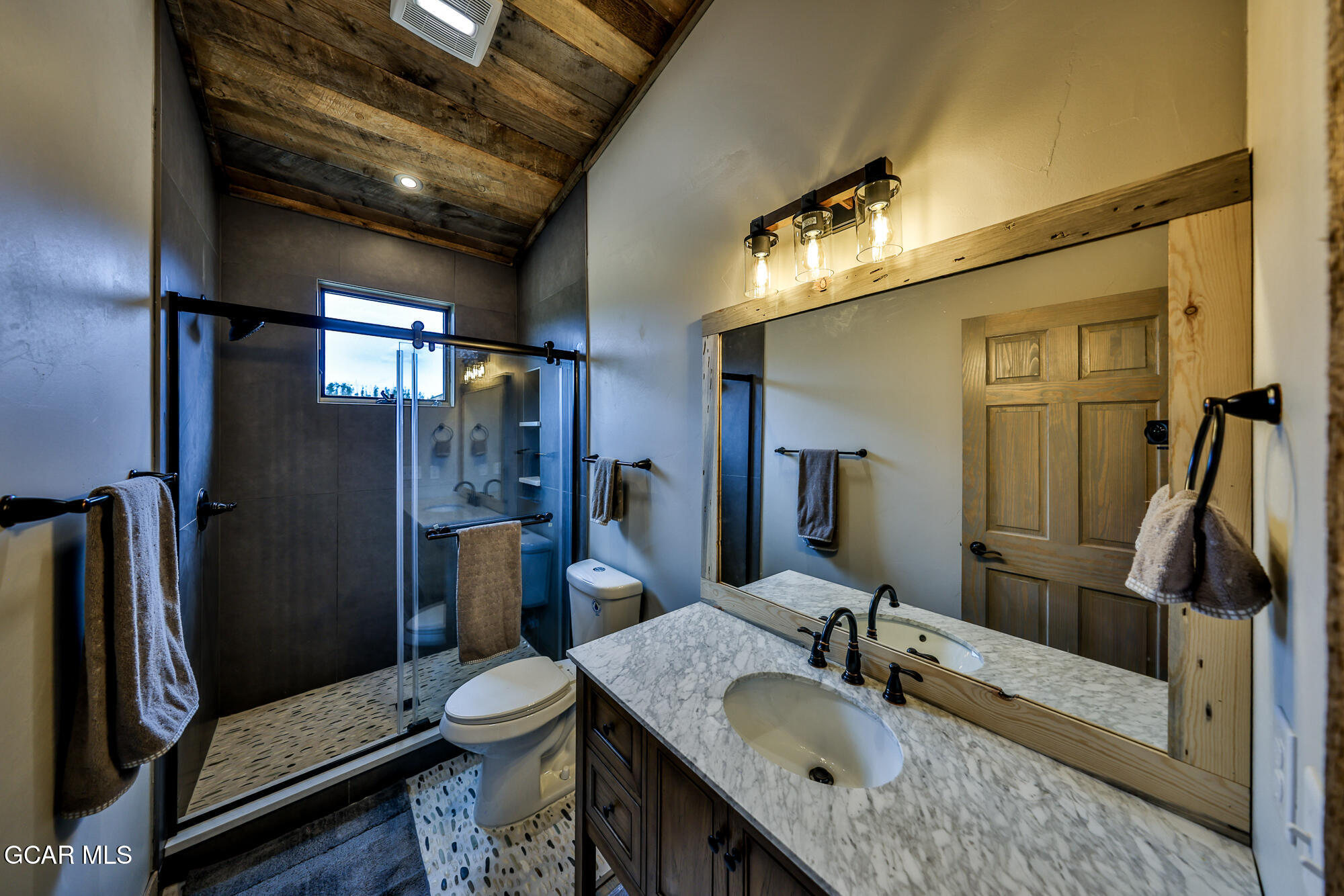 128 GCR 4034 Grand Lake CO 80447