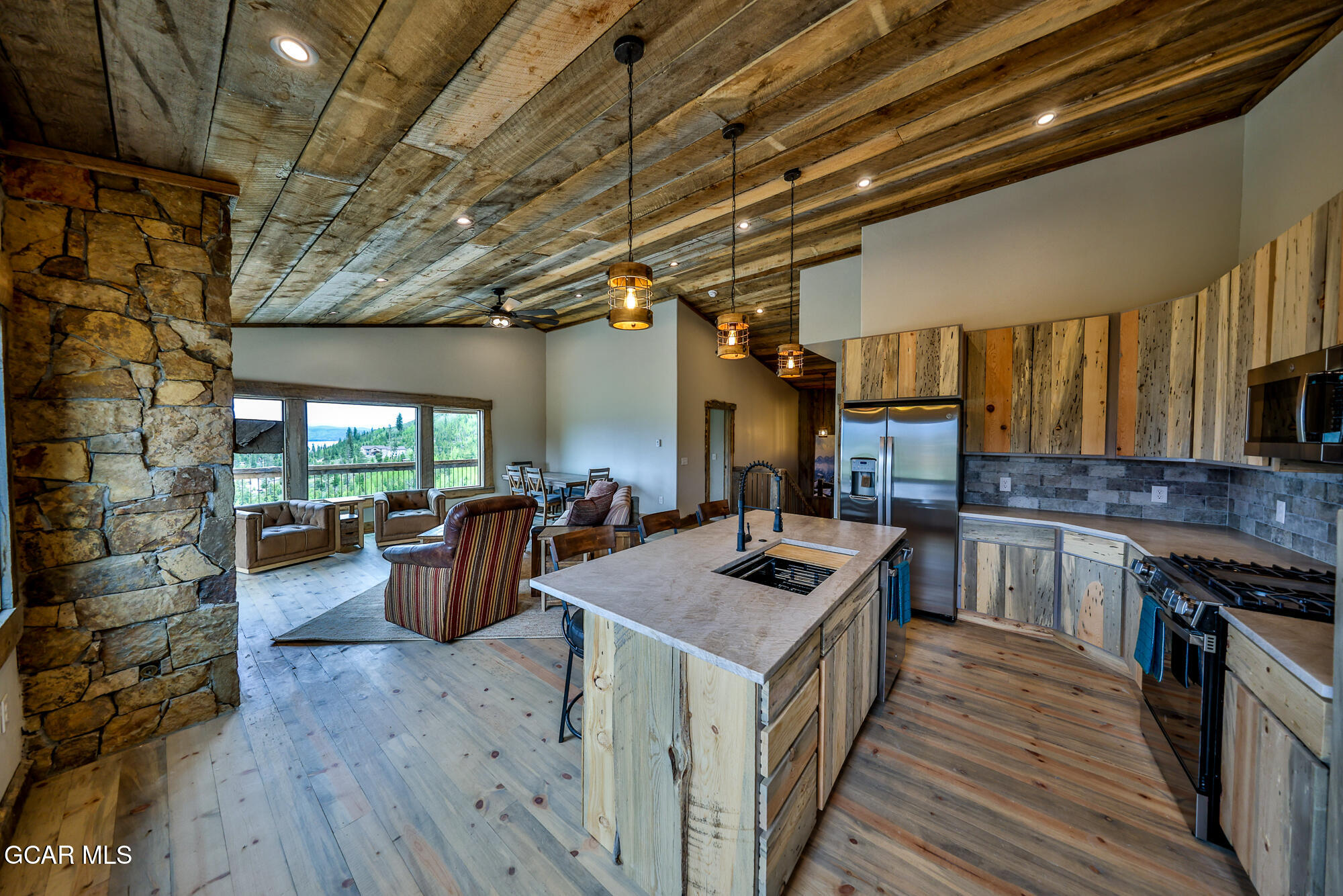 128 GCR 4034 Grand Lake CO 80447