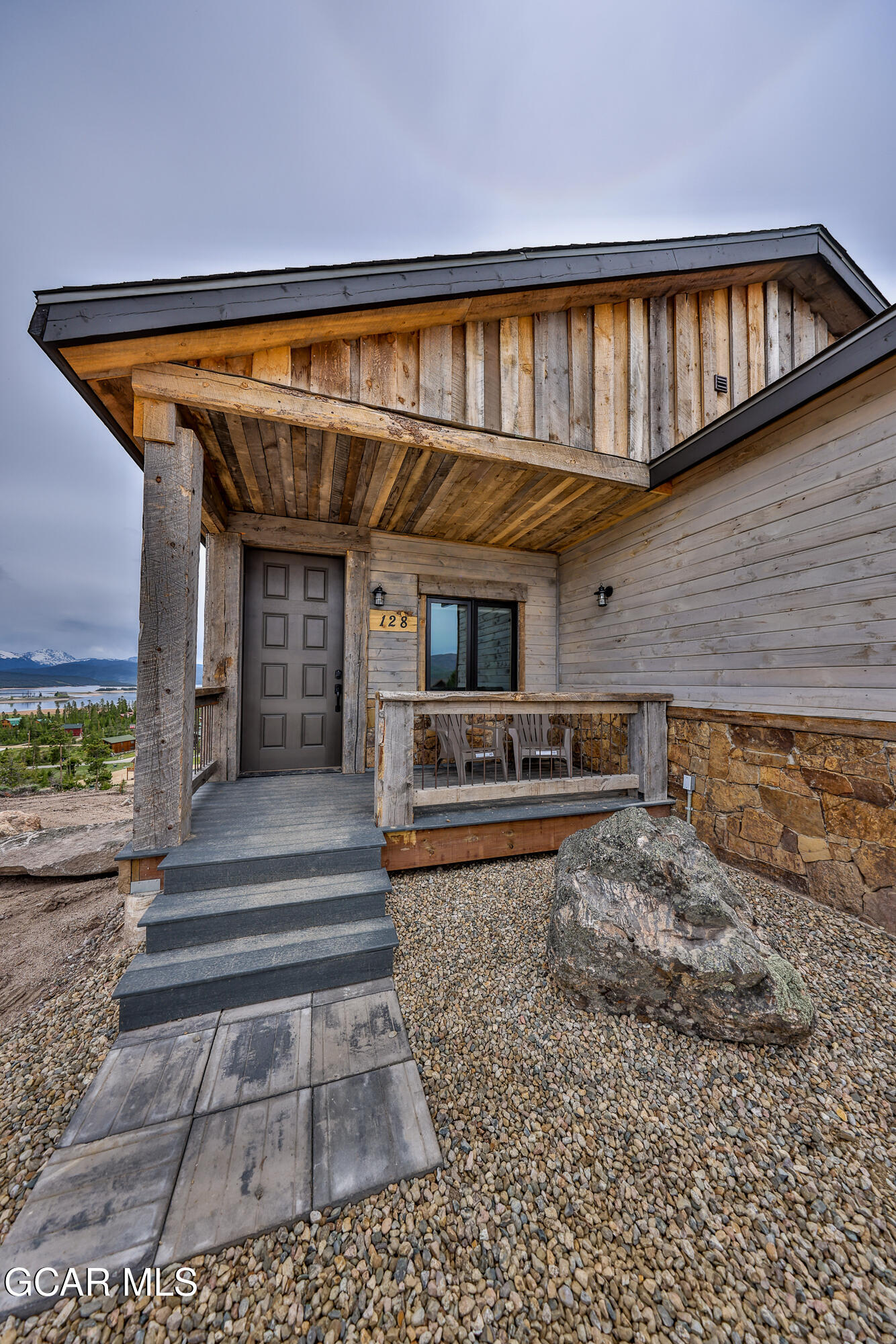 128 GCR 4034 Grand Lake CO 80447