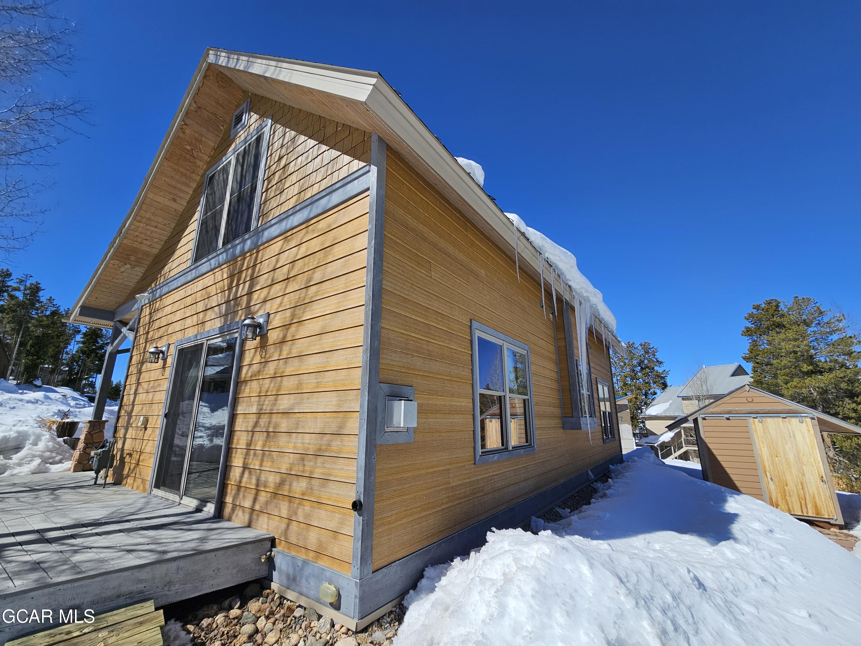 861 Mink Lane Fraser CO 80442