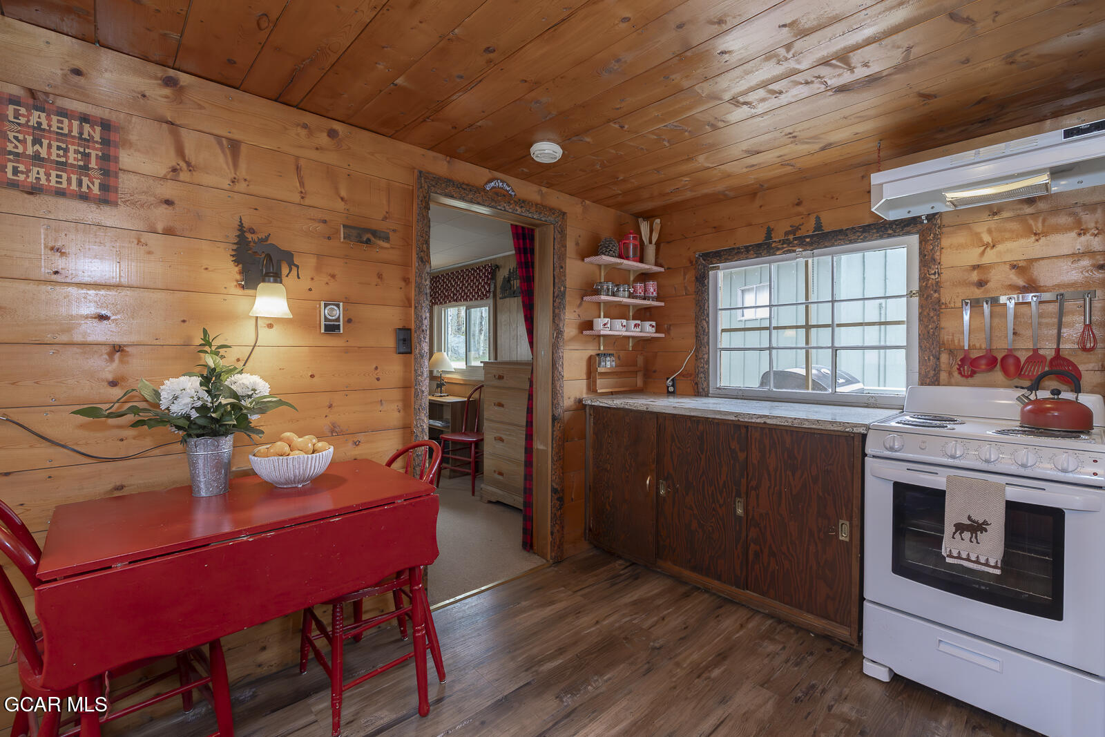 98 GCR 461 Grand Lake CO 80447