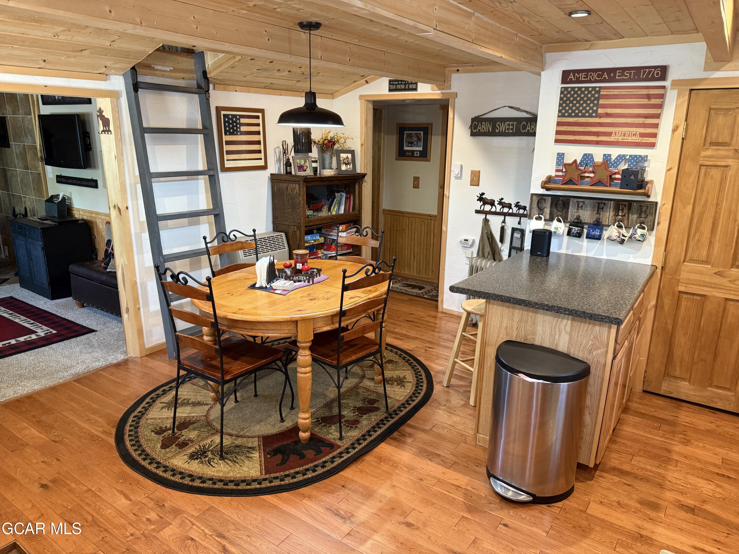 81 GCR 461 Grand Lake CO 80447