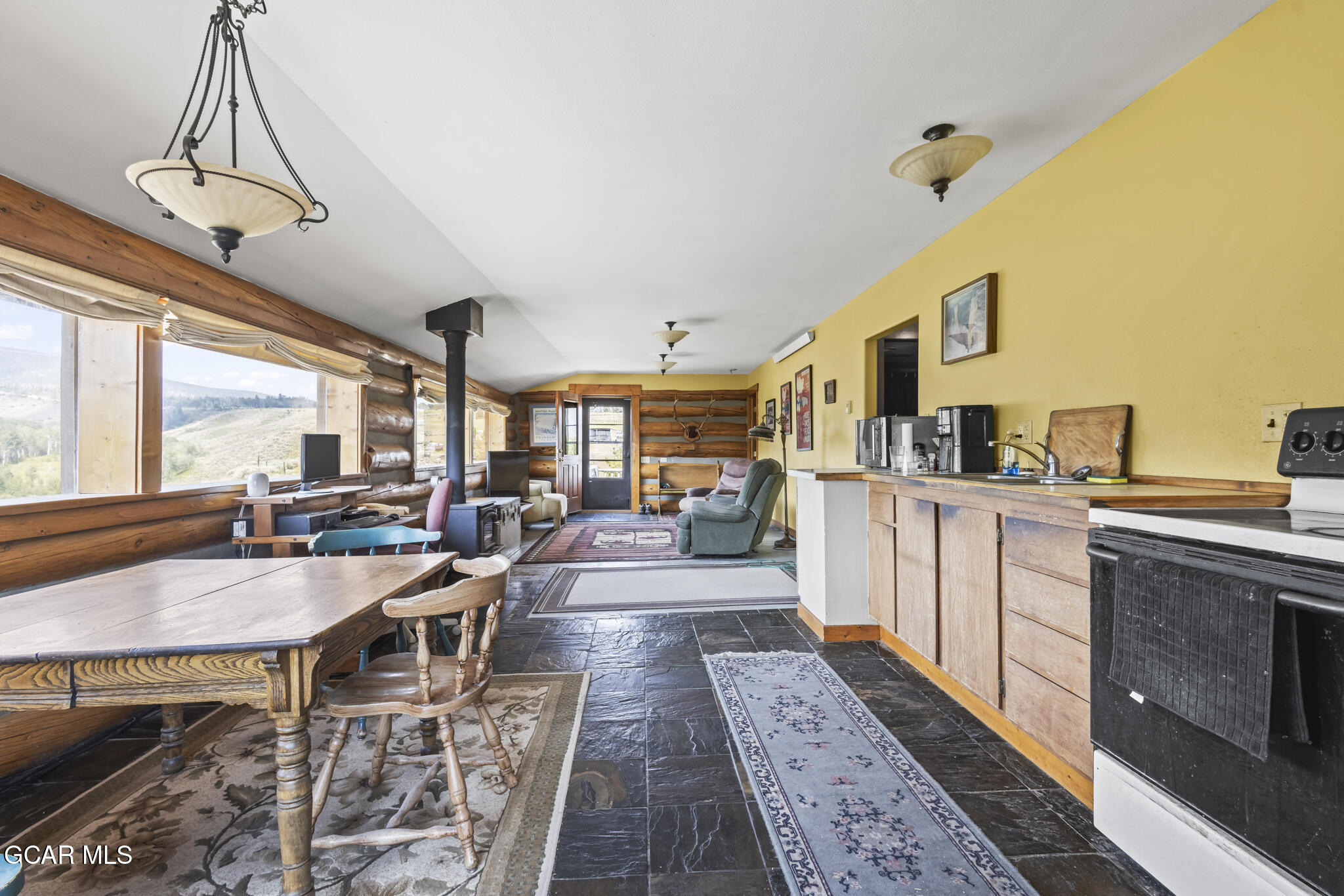 56 GCR 373 Parshall CO 80468