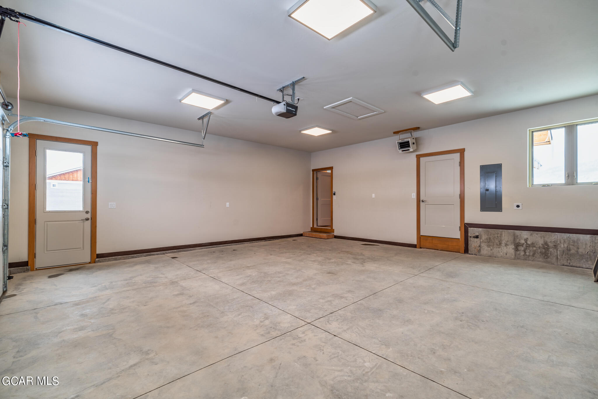 645 East Nevava Street Hot Sulphur Springs CO 80451