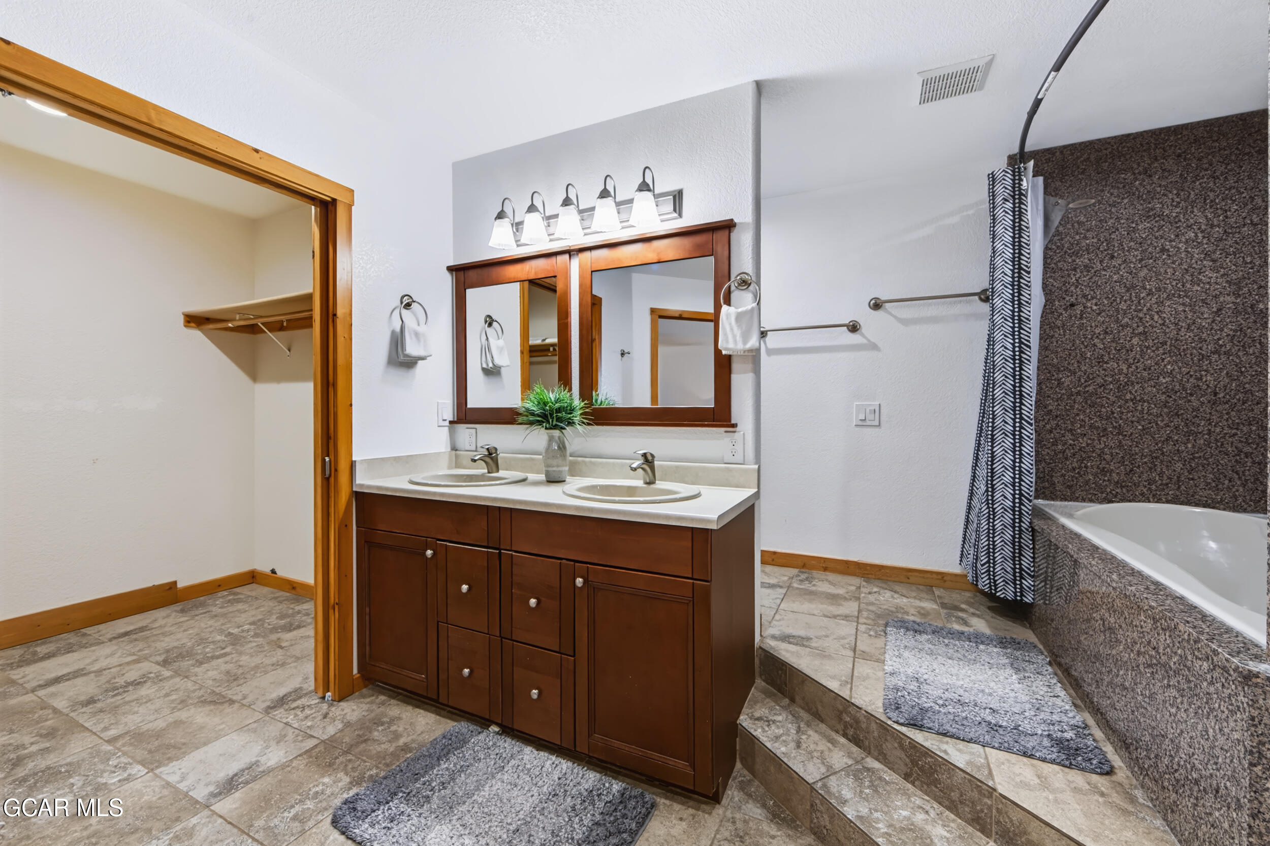 108 Hummingbird Way Granby CO 80446