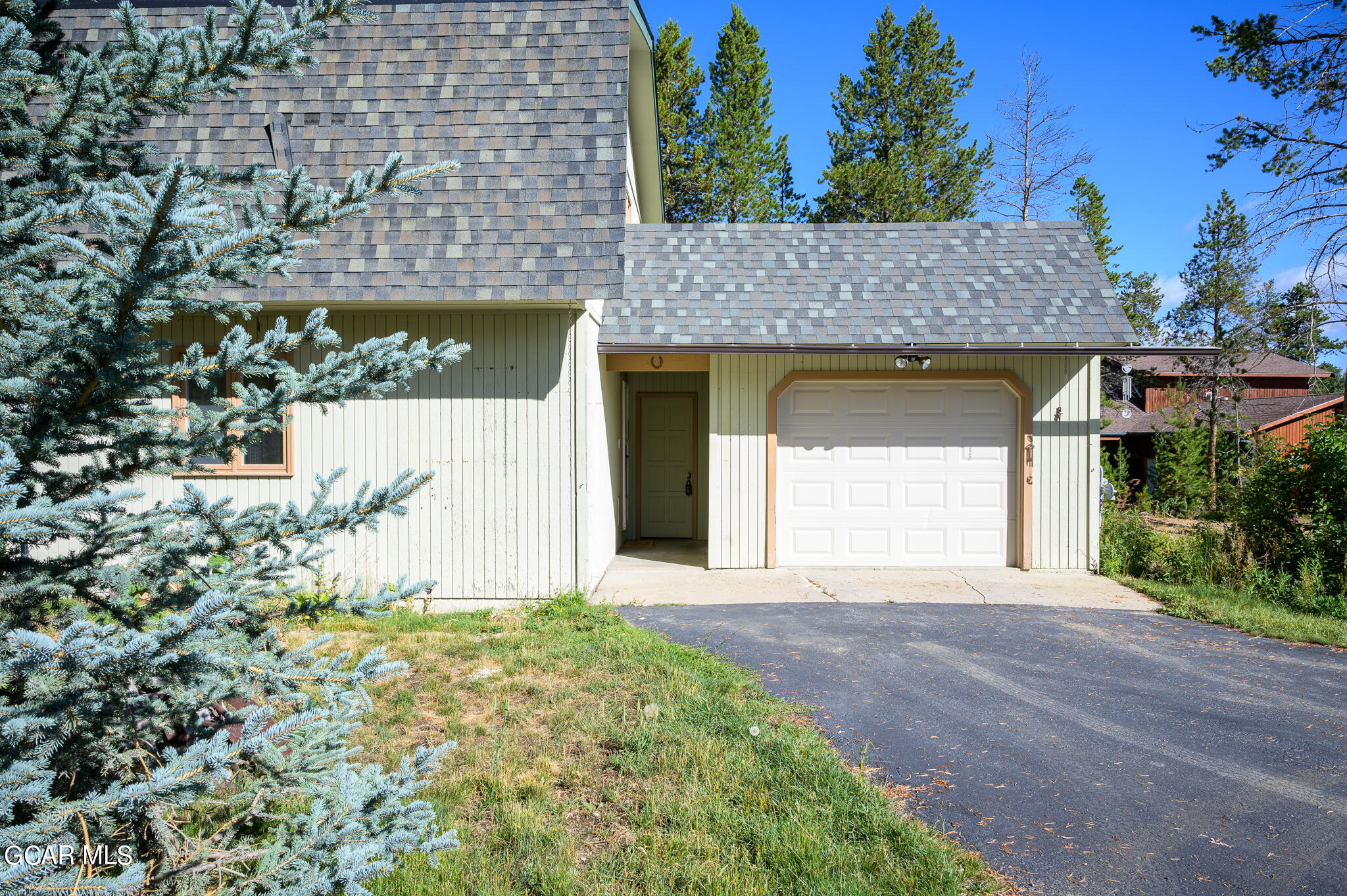 100 GCR 832 Fraser CO 80442