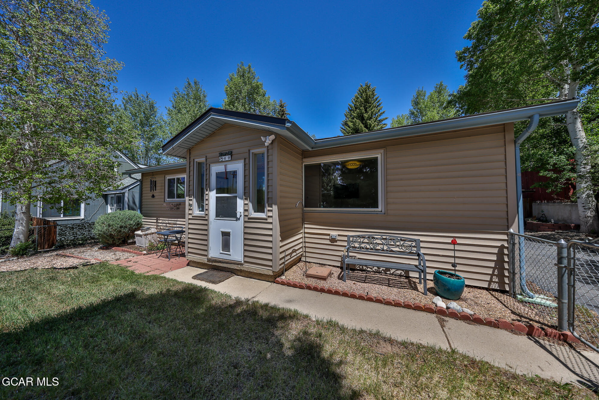 69 East Garnet Avenue Granby CO 80446
