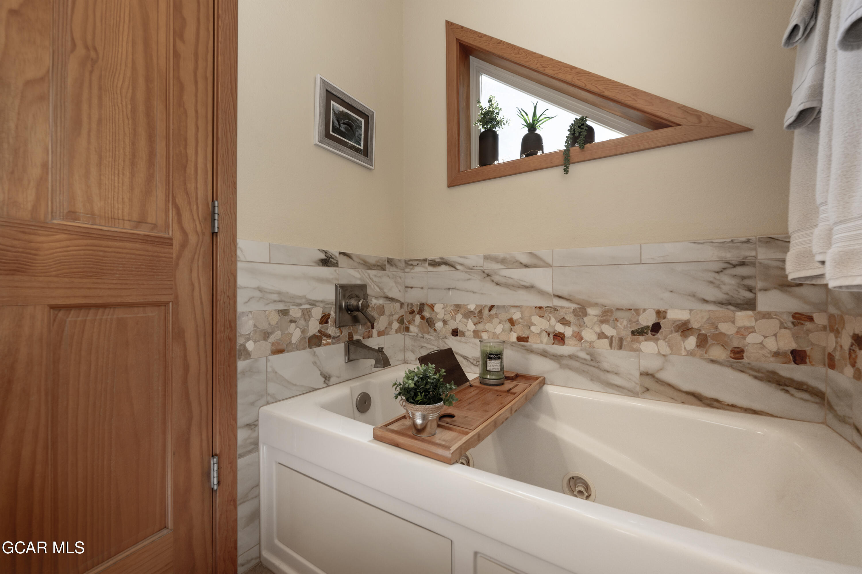 245 GCR 899/overlook Granby CO 80446