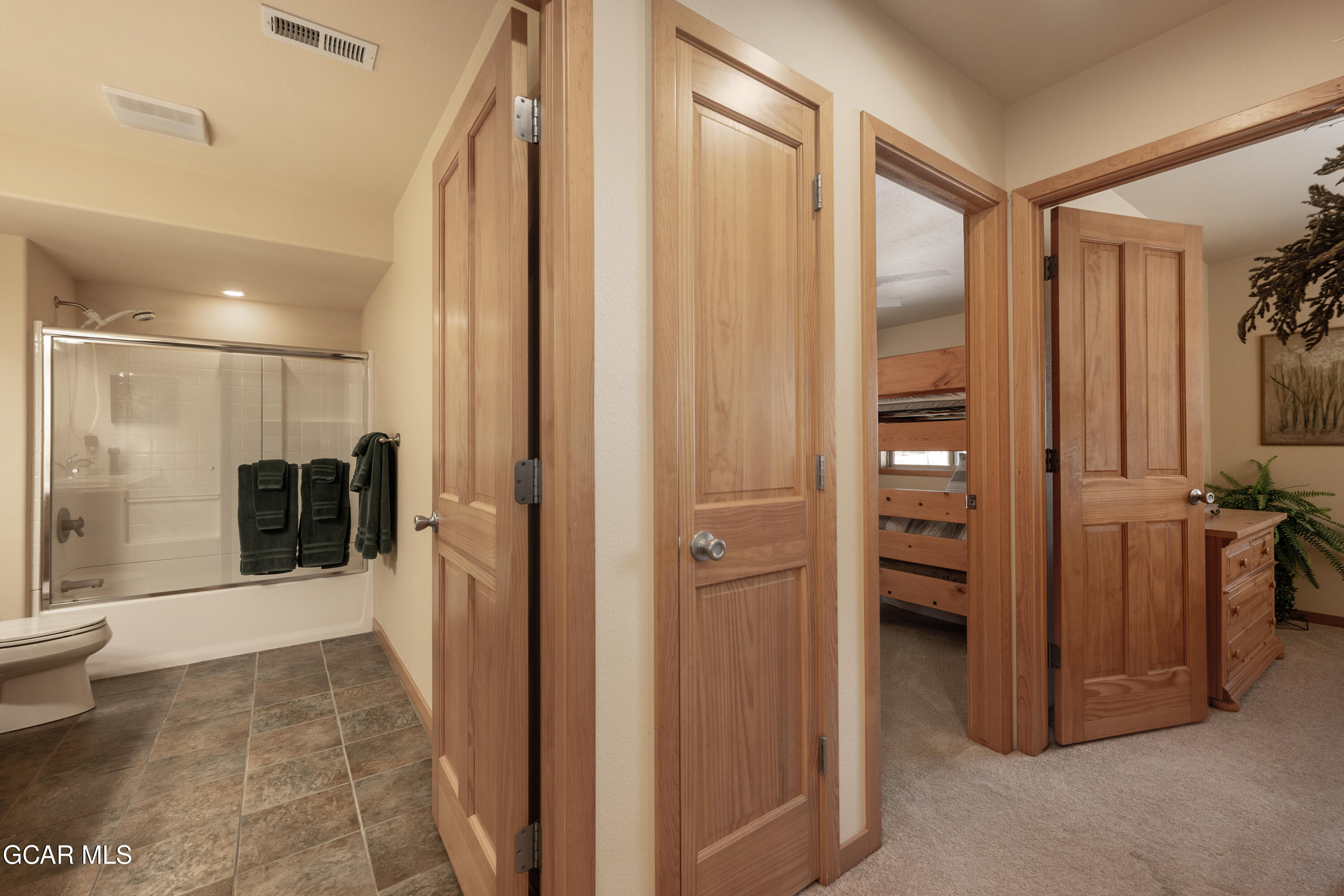 245 GCR 899/overlook Granby CO 80446