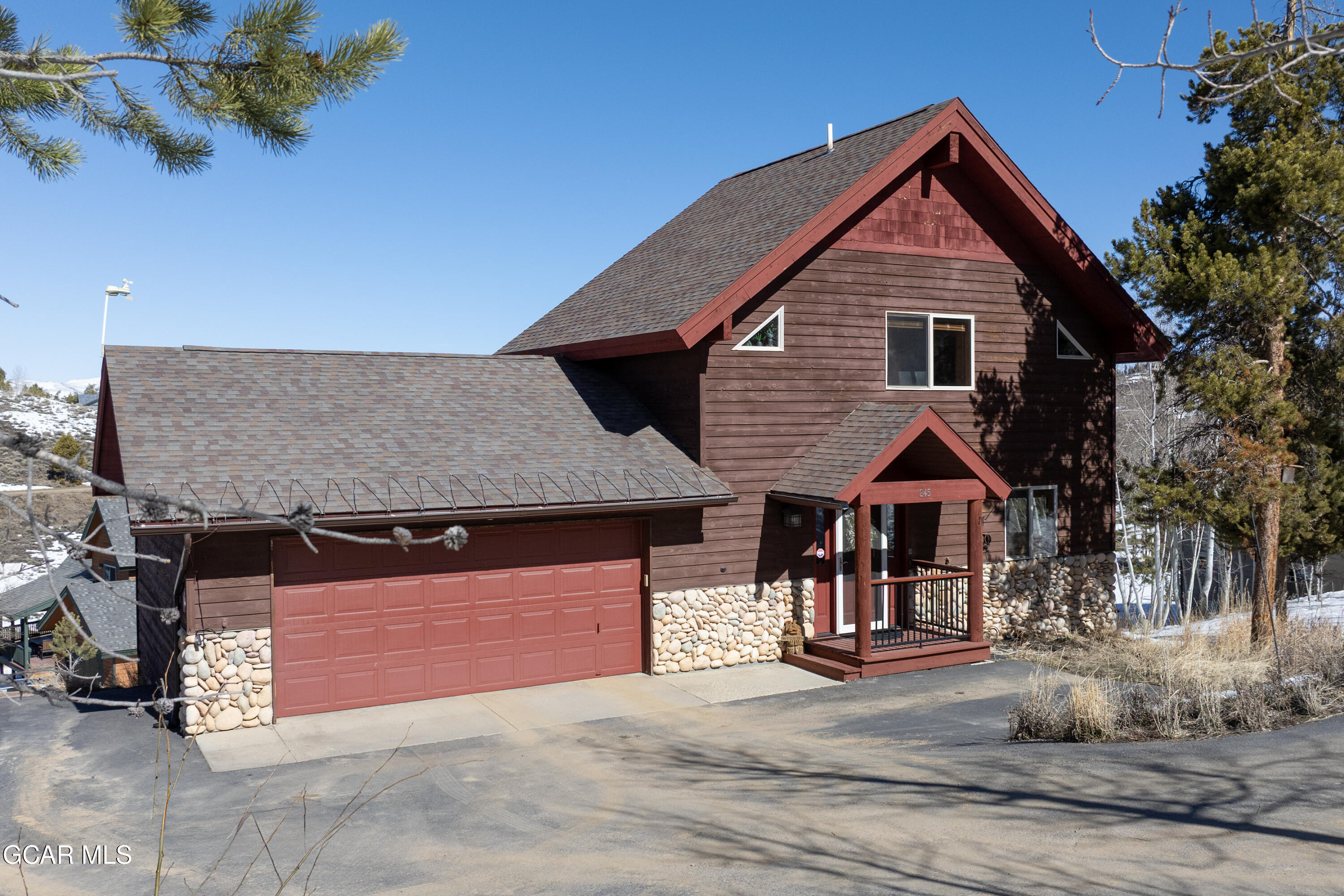 245 GCR 899/overlook Granby CO 80446