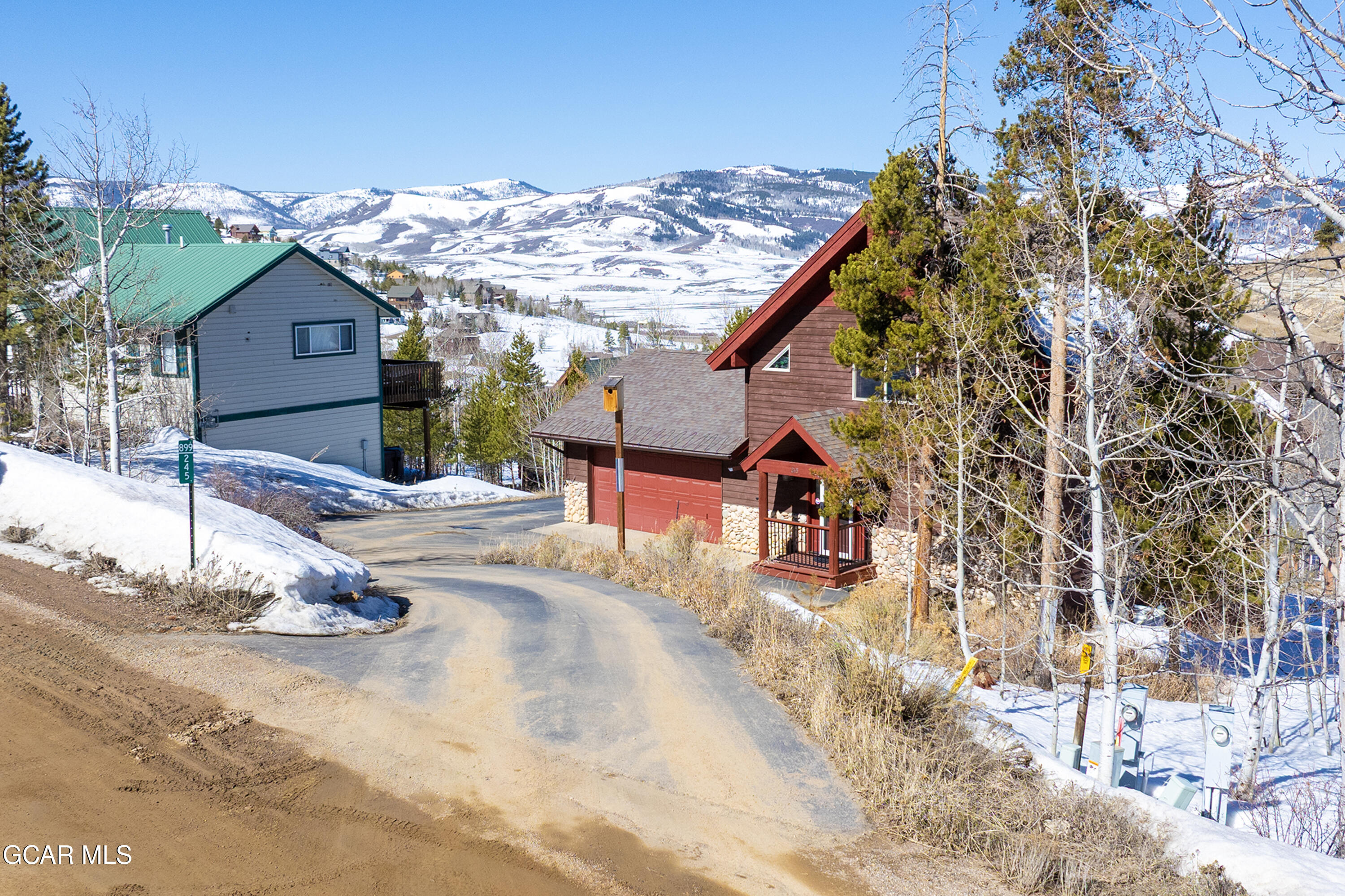 245 GCR 899/overlook Granby CO 80446