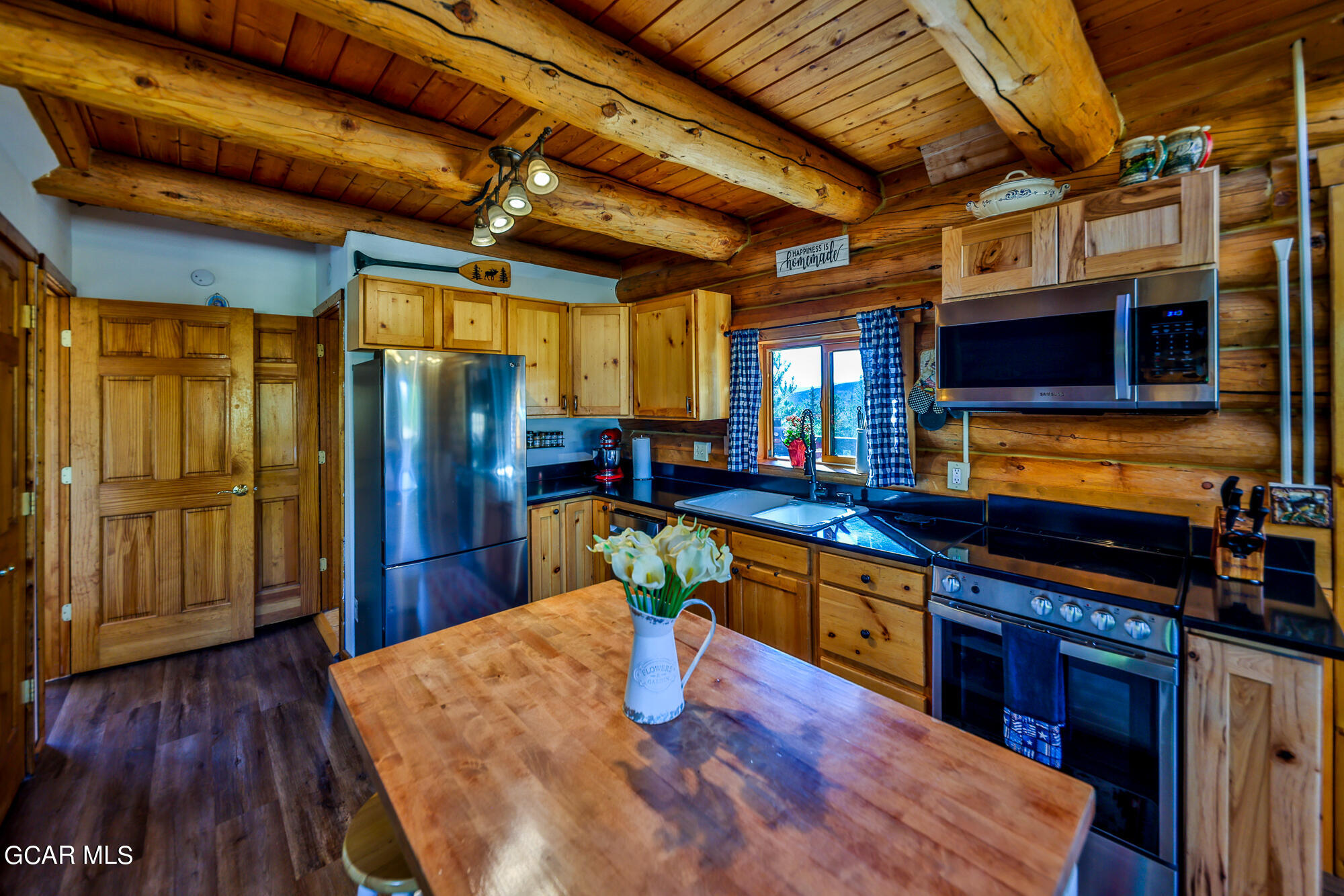 146 GCR 6524 Grand Lake CO 80447