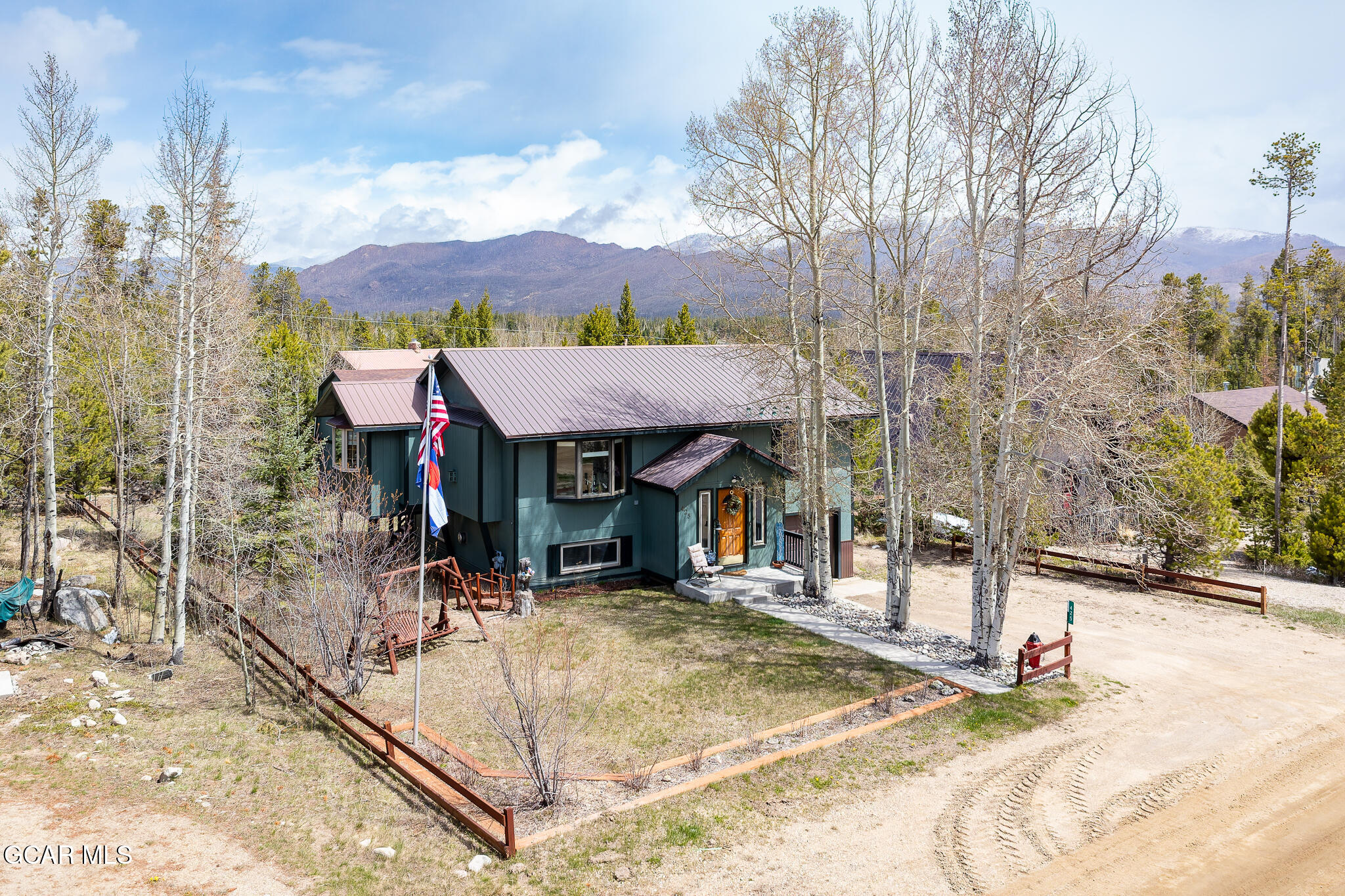 425 GCR 4980, Aka Kinnikinnick Road Grand Lake CO 80447