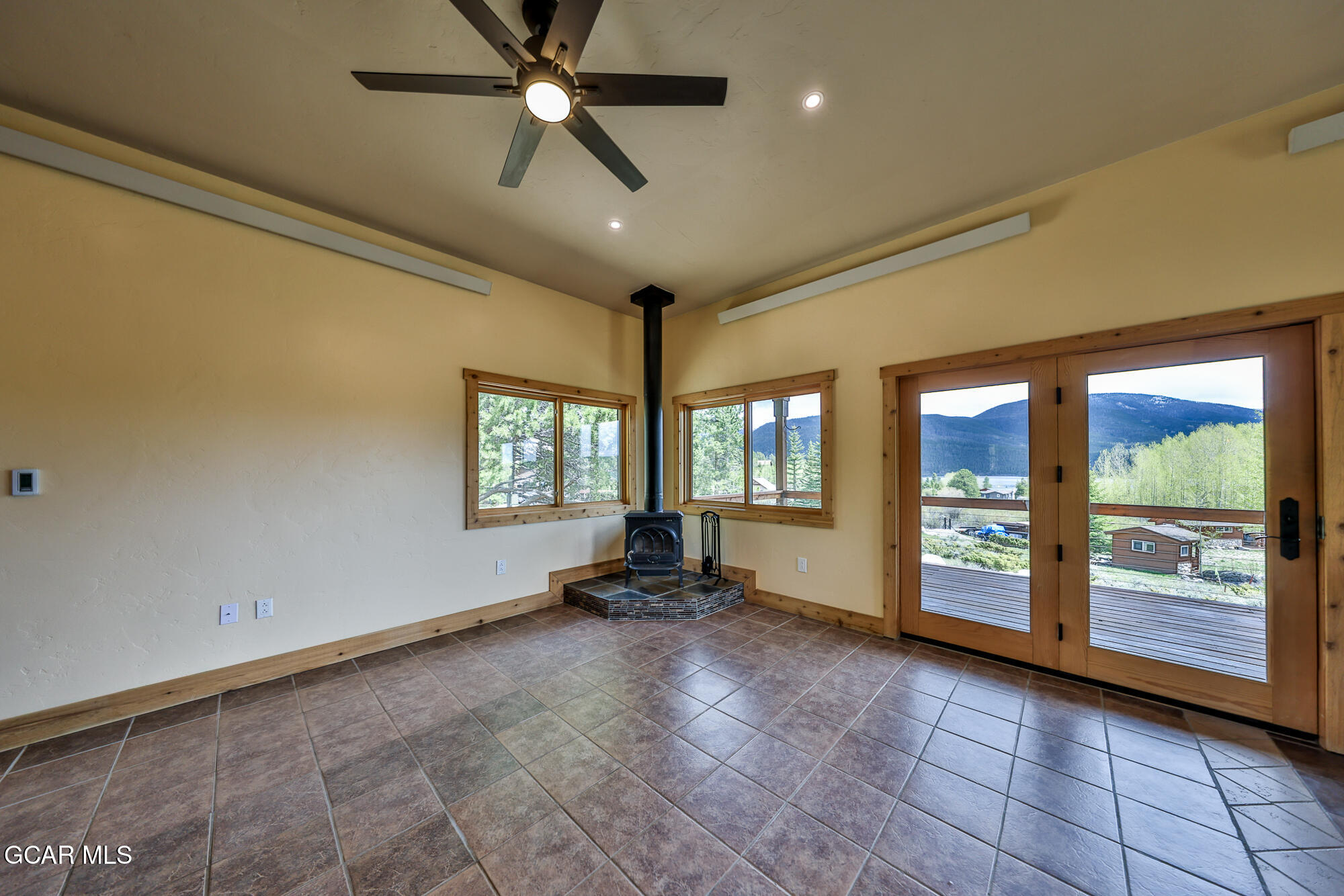 556 GCR 465 Grand Lake CO 80447