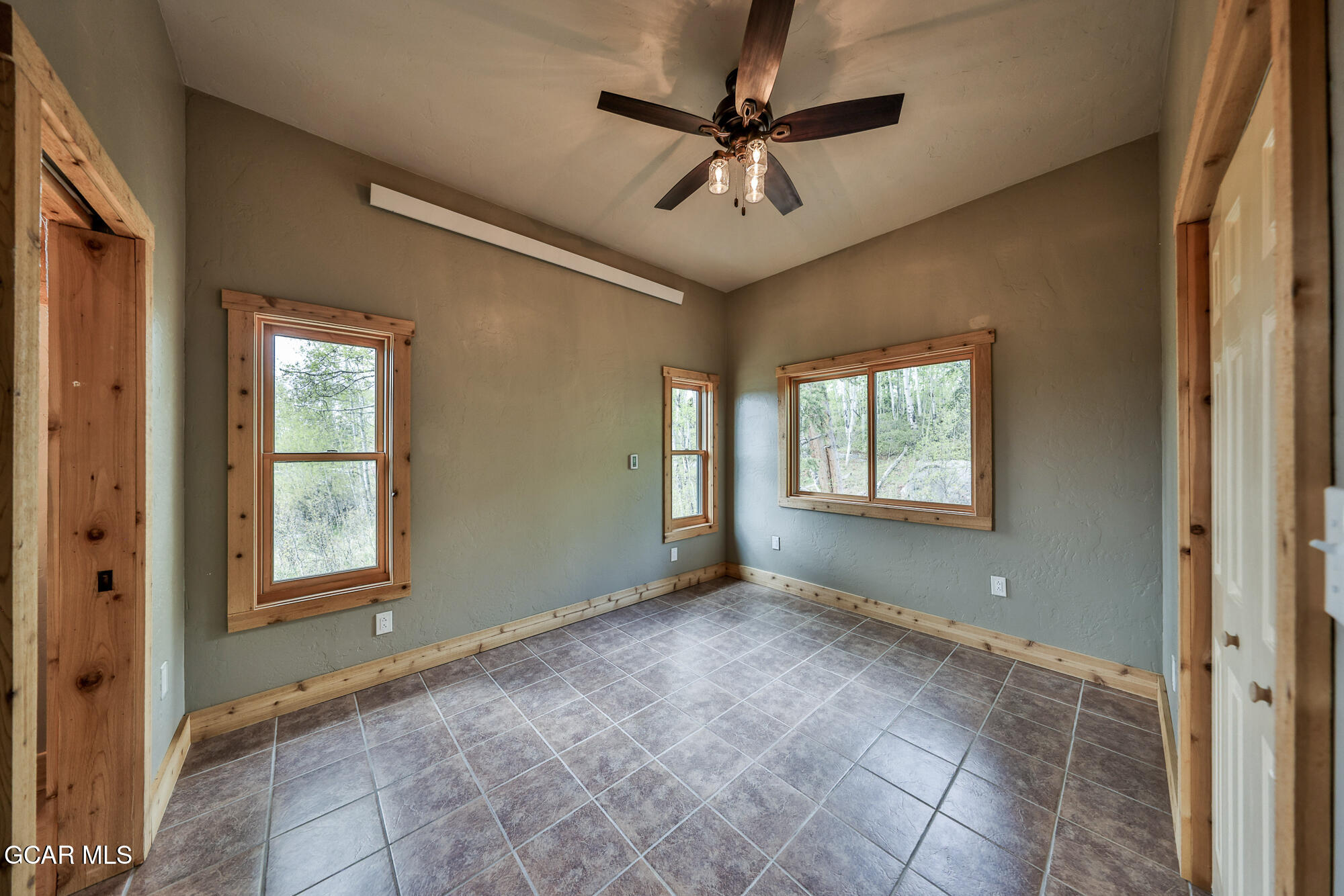 556 GCR 465 Grand Lake CO 80447