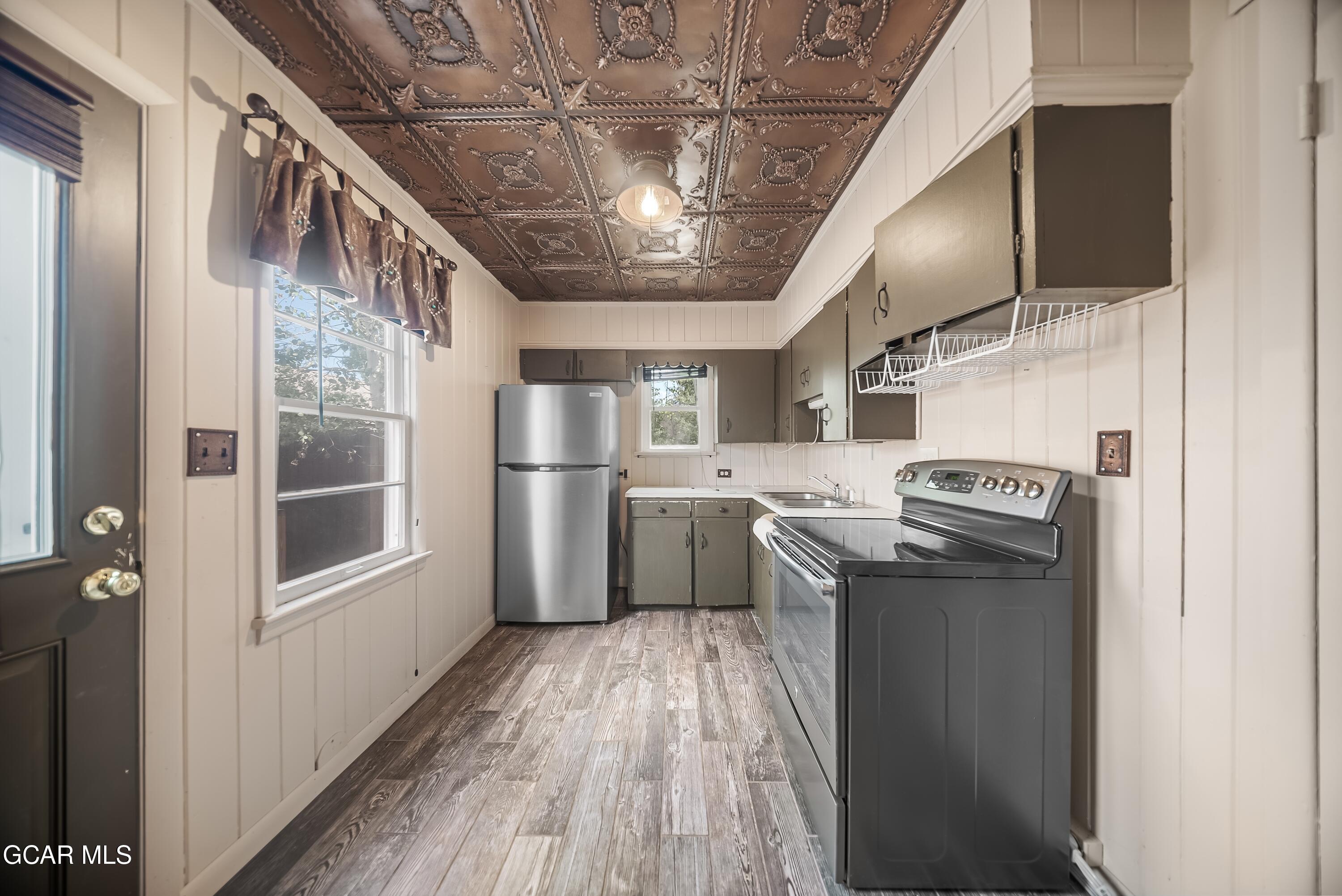 408 South 8th Street Kremmling CO 80459