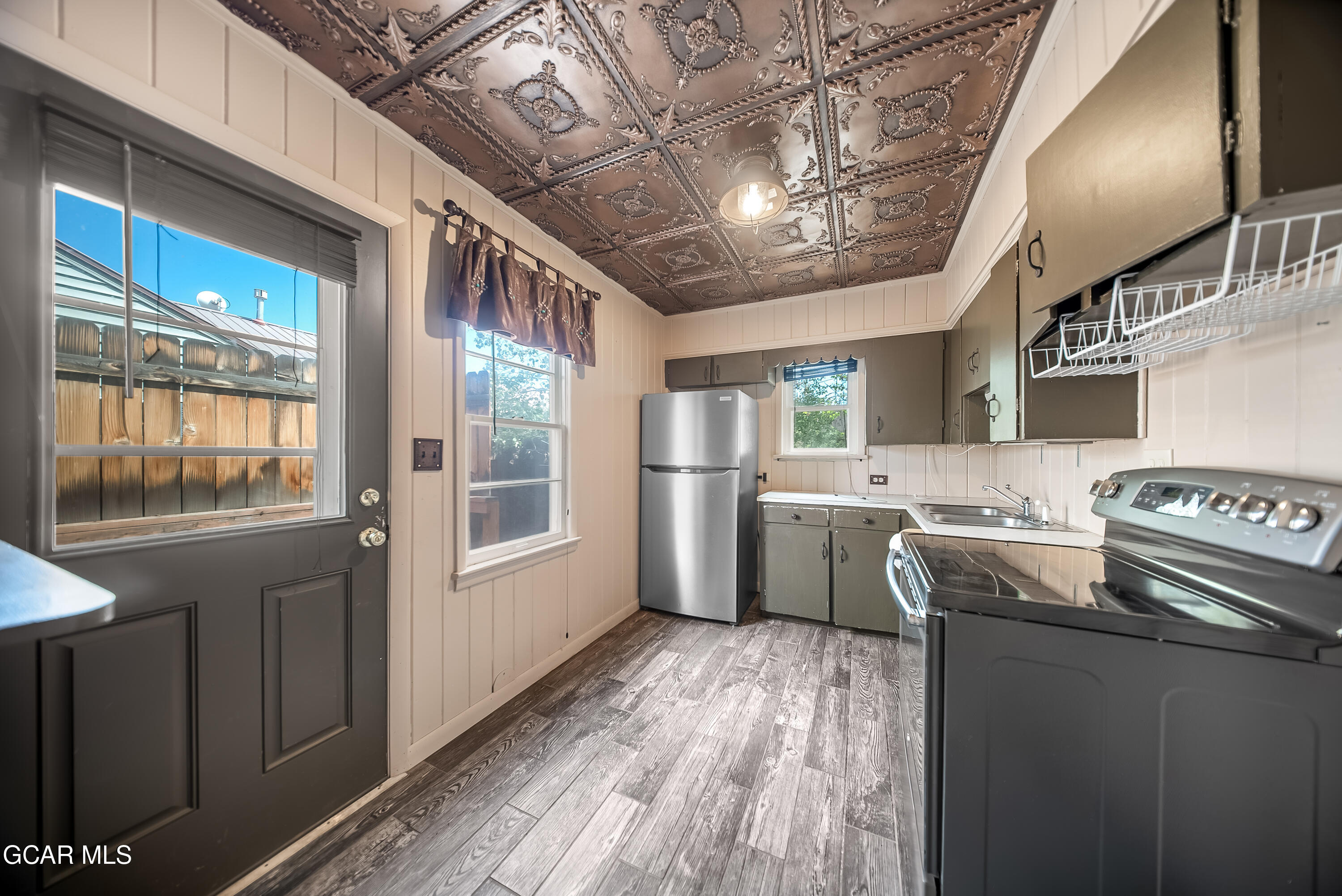 408 South 8th Street Kremmling CO 80459