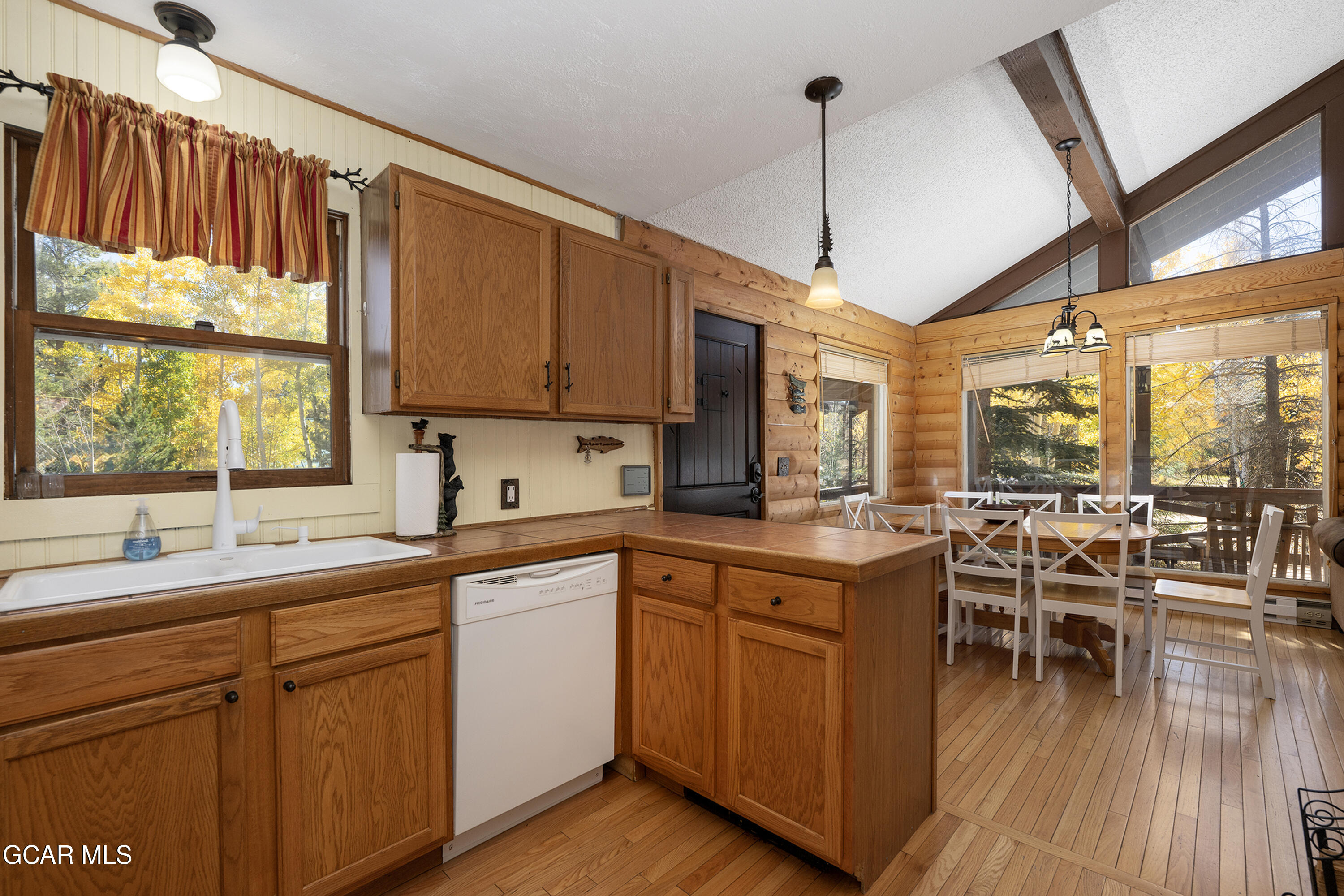 711 GCR 4980 Grand Lake CO 80447